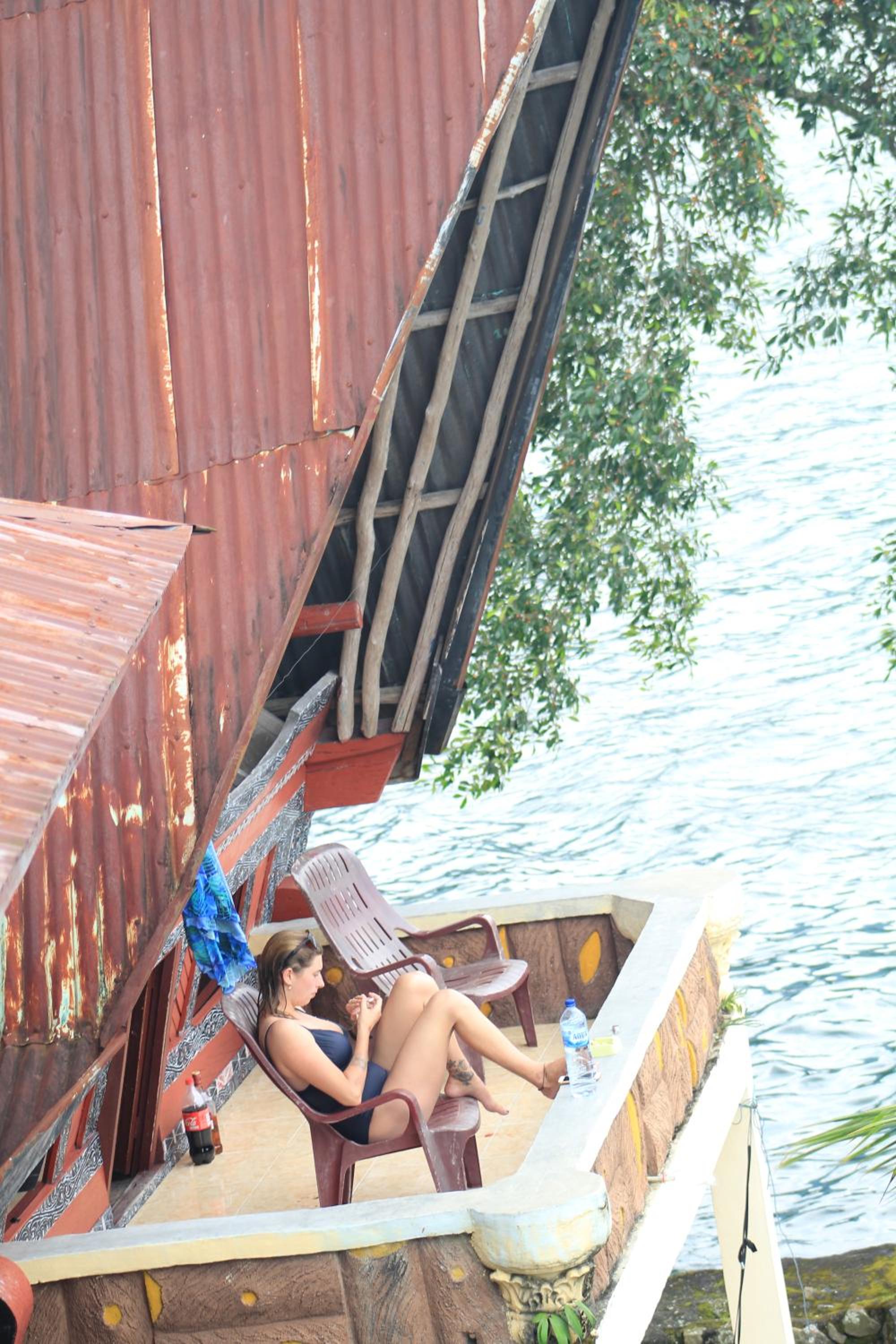 Triple Room with Lake View - Photo 7