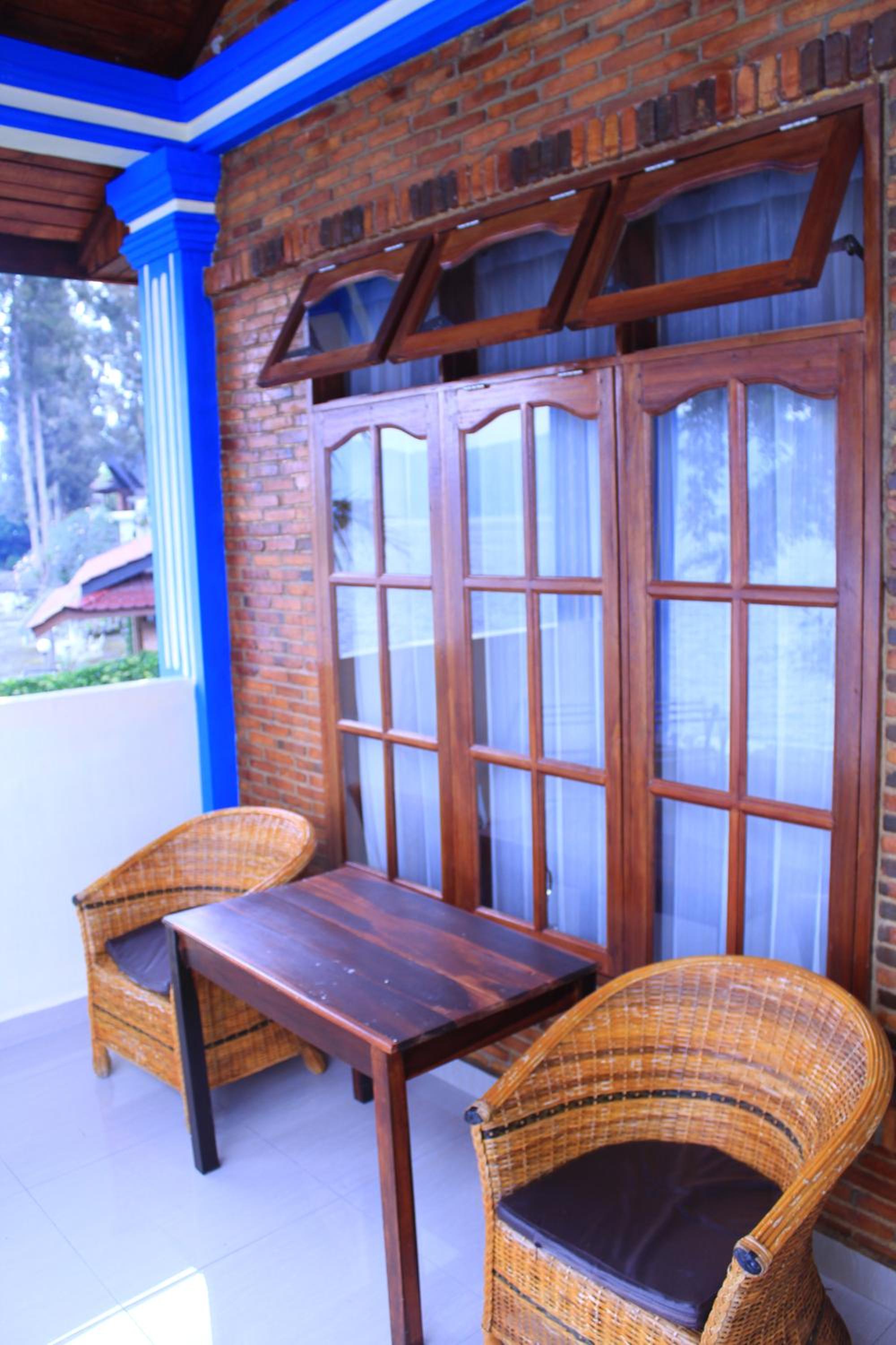 Suite with Lake View - Photo 16