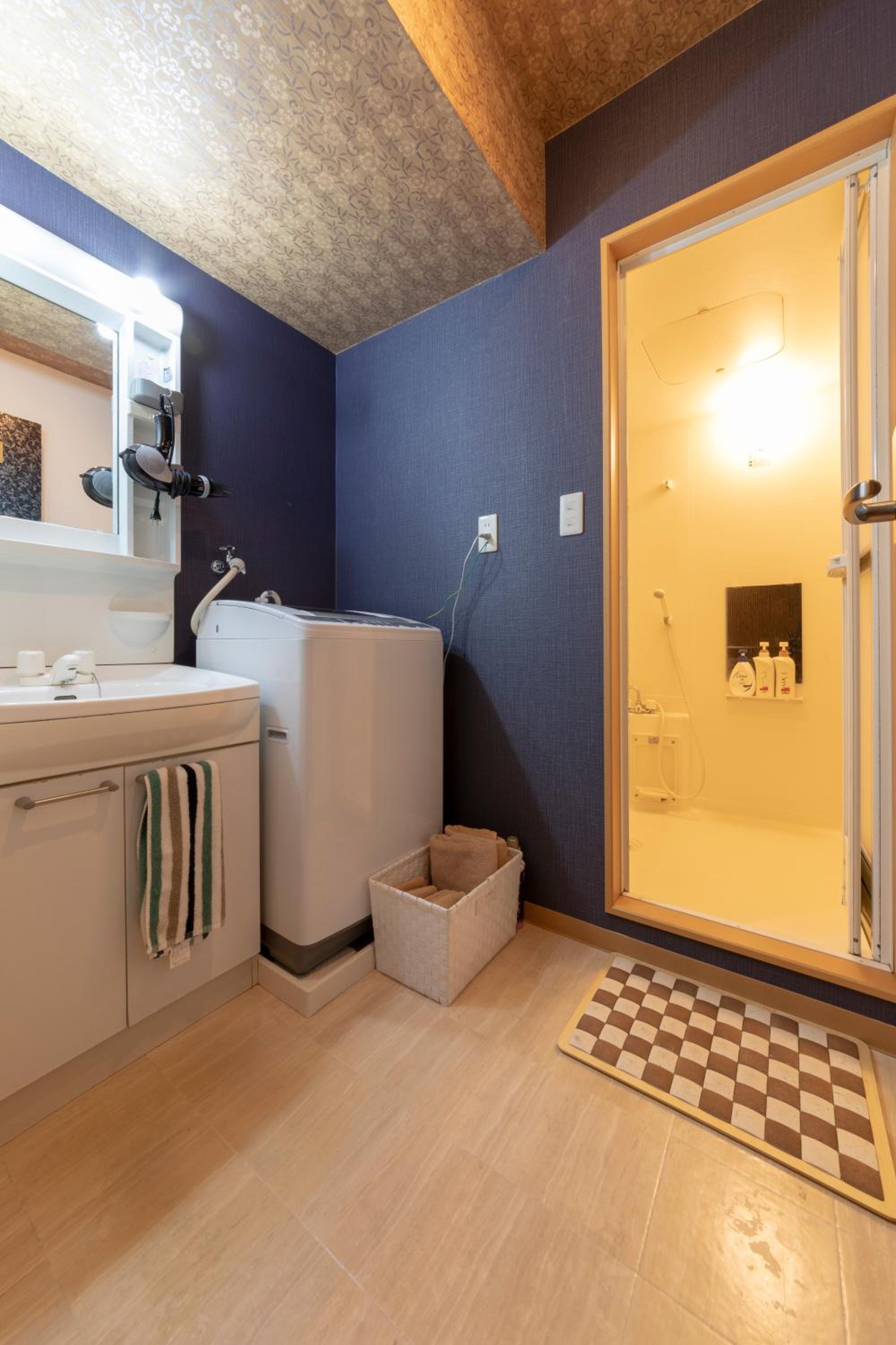One-Bedroom Apartment - Photo 10