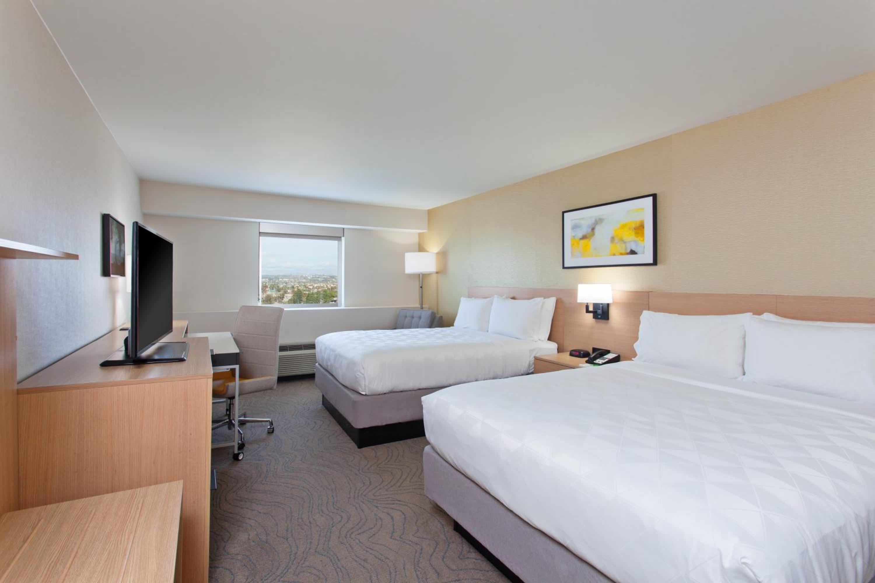 Deluxe Twin Room - Hearing Accessible photo 1