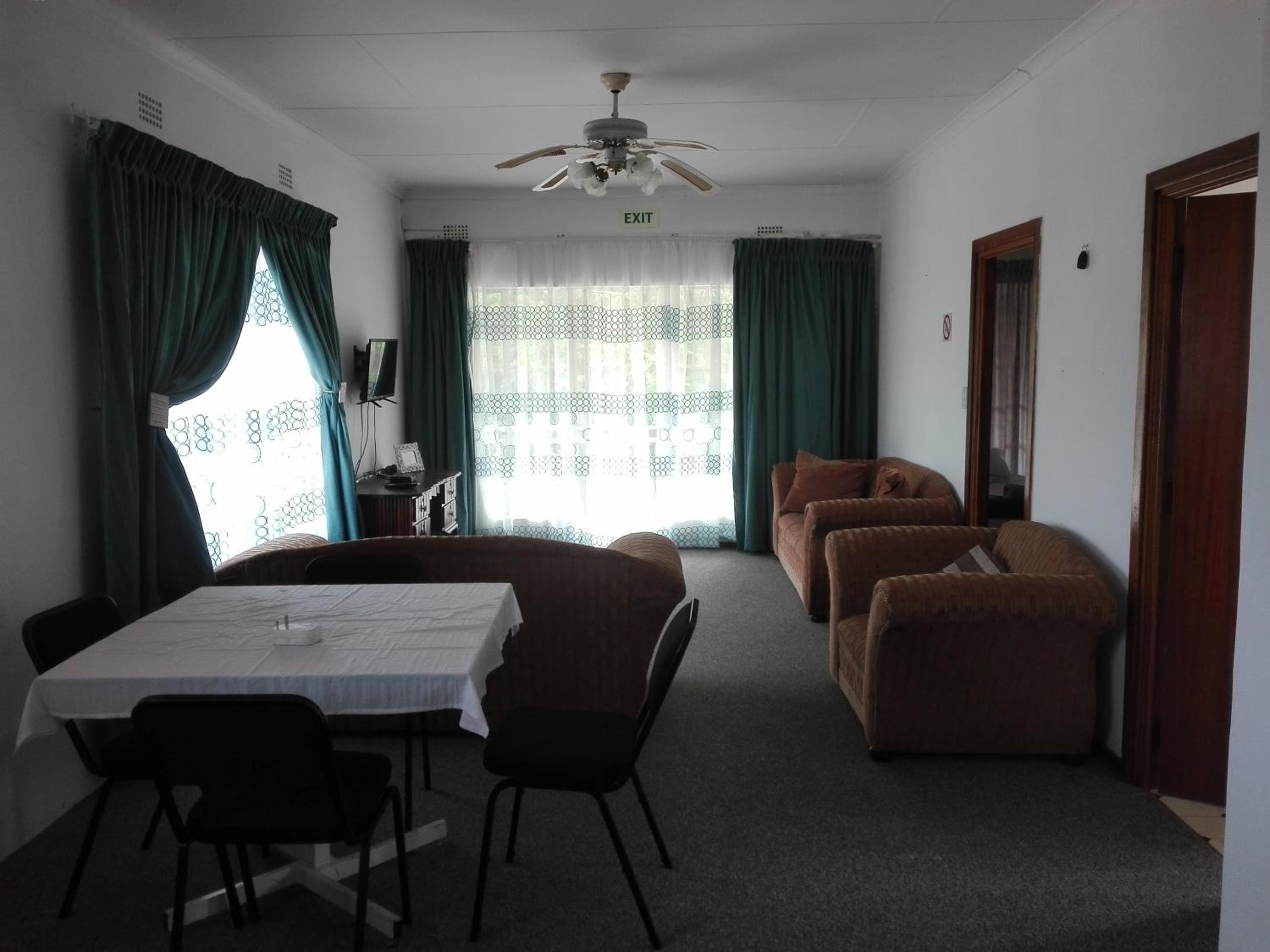 Family Suite with Balcony photo 3