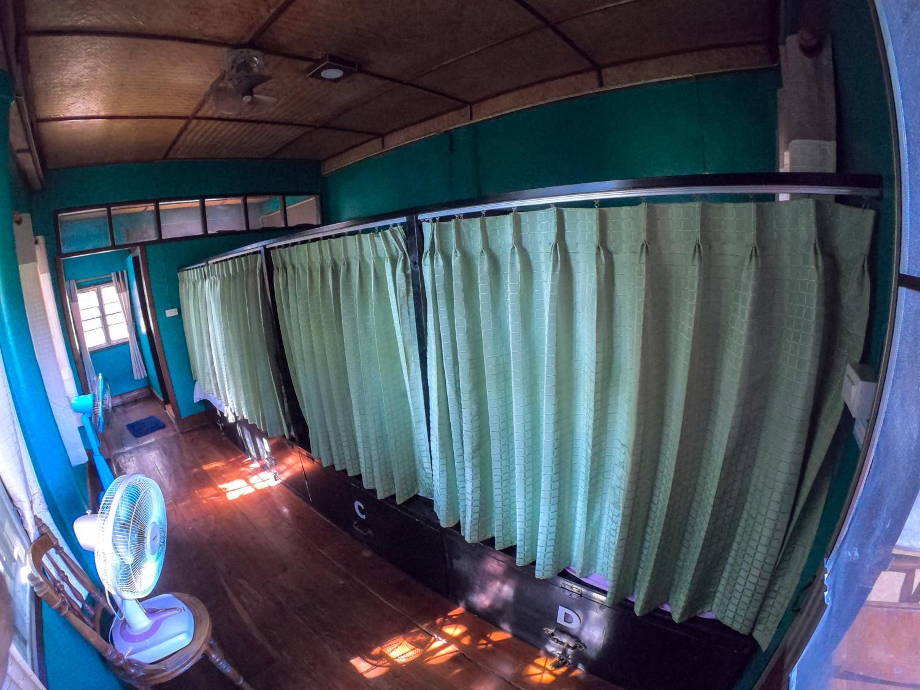 Quadruple Room with Shared Bathroom