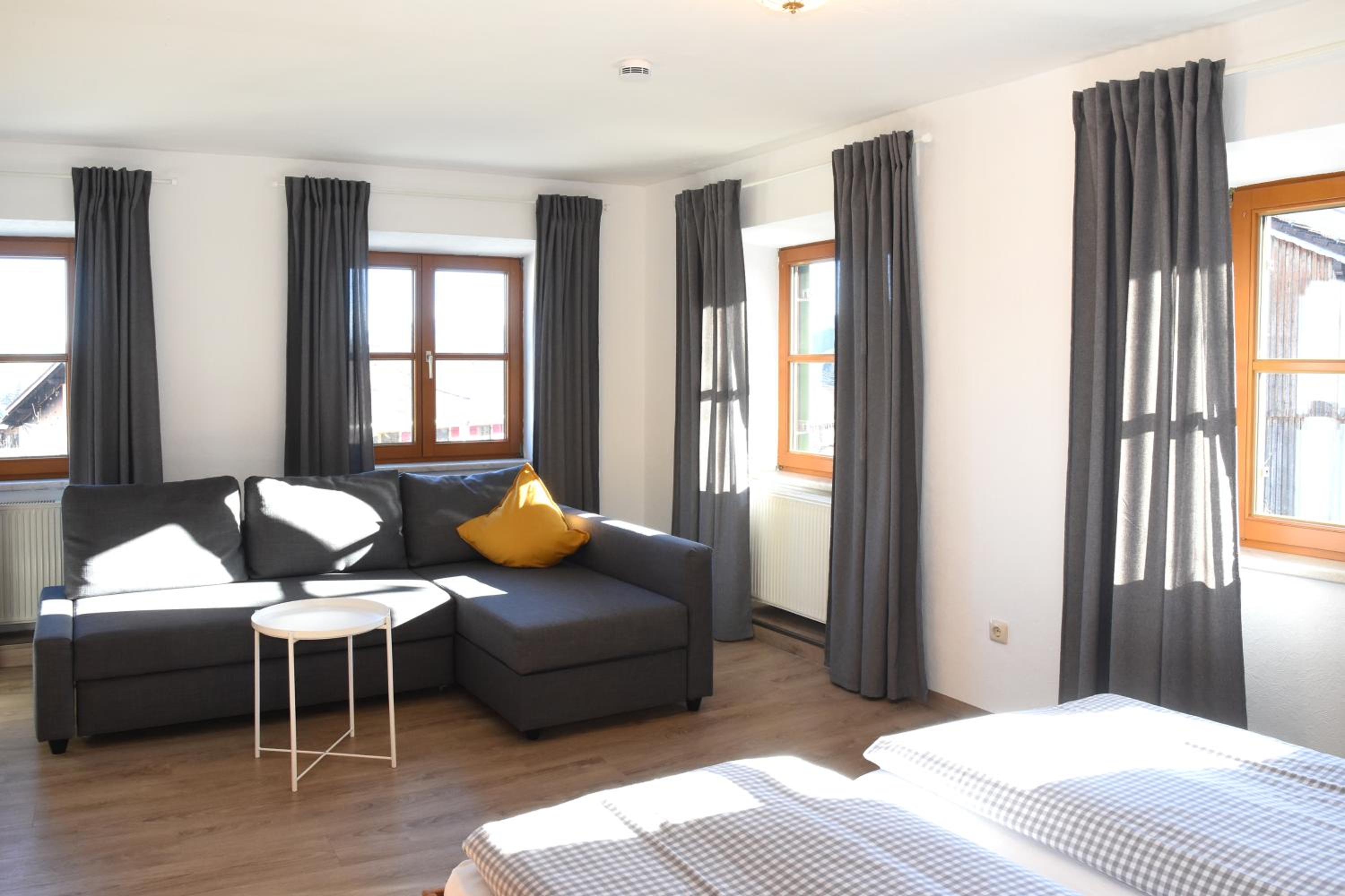 Double Room - Photo 10