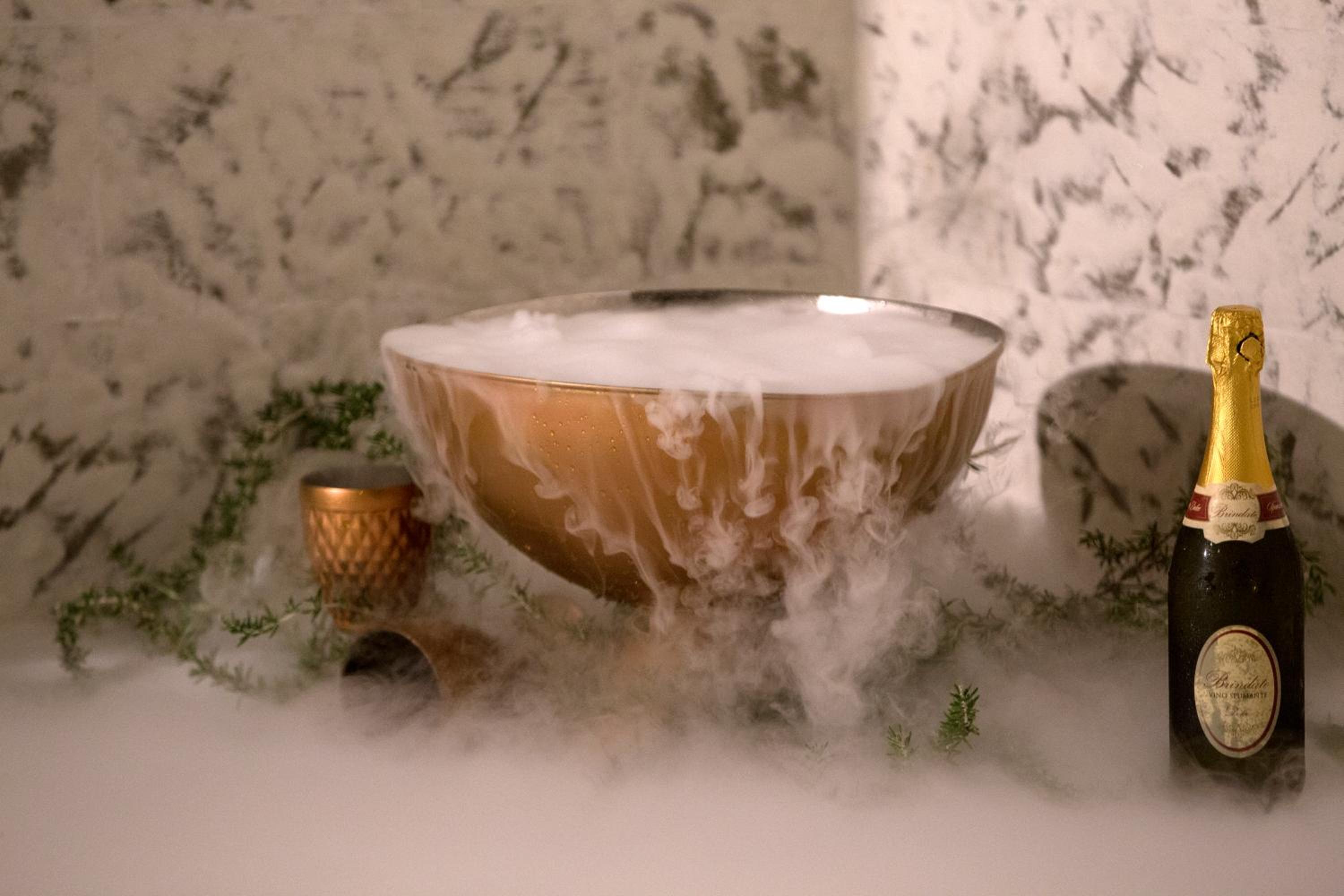 King Suite with Spa Bath photo 2