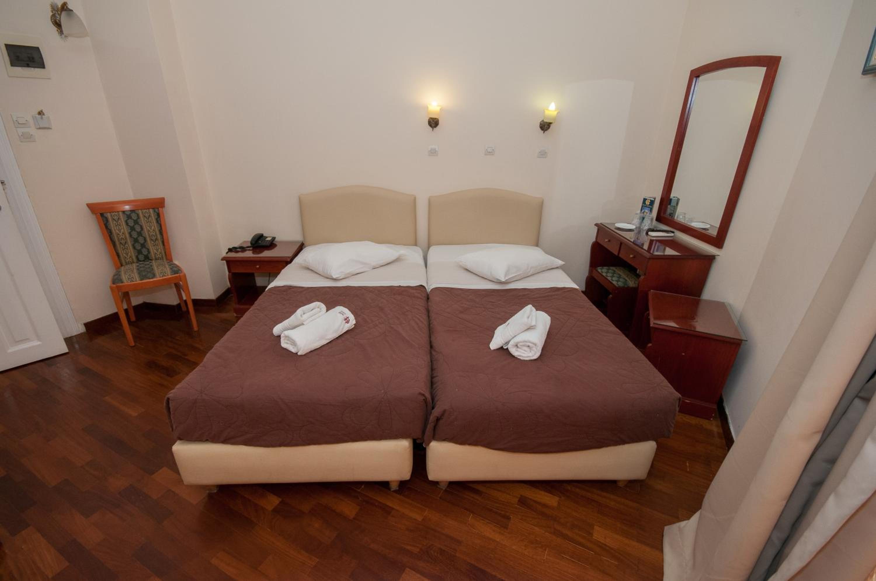 Twin Room photo 2