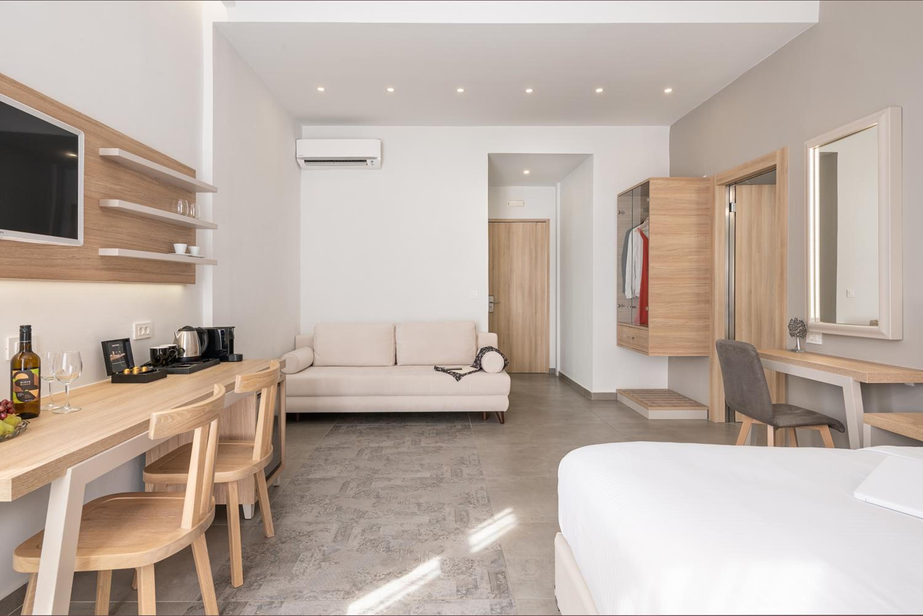 Apartment with Garden View photo 2