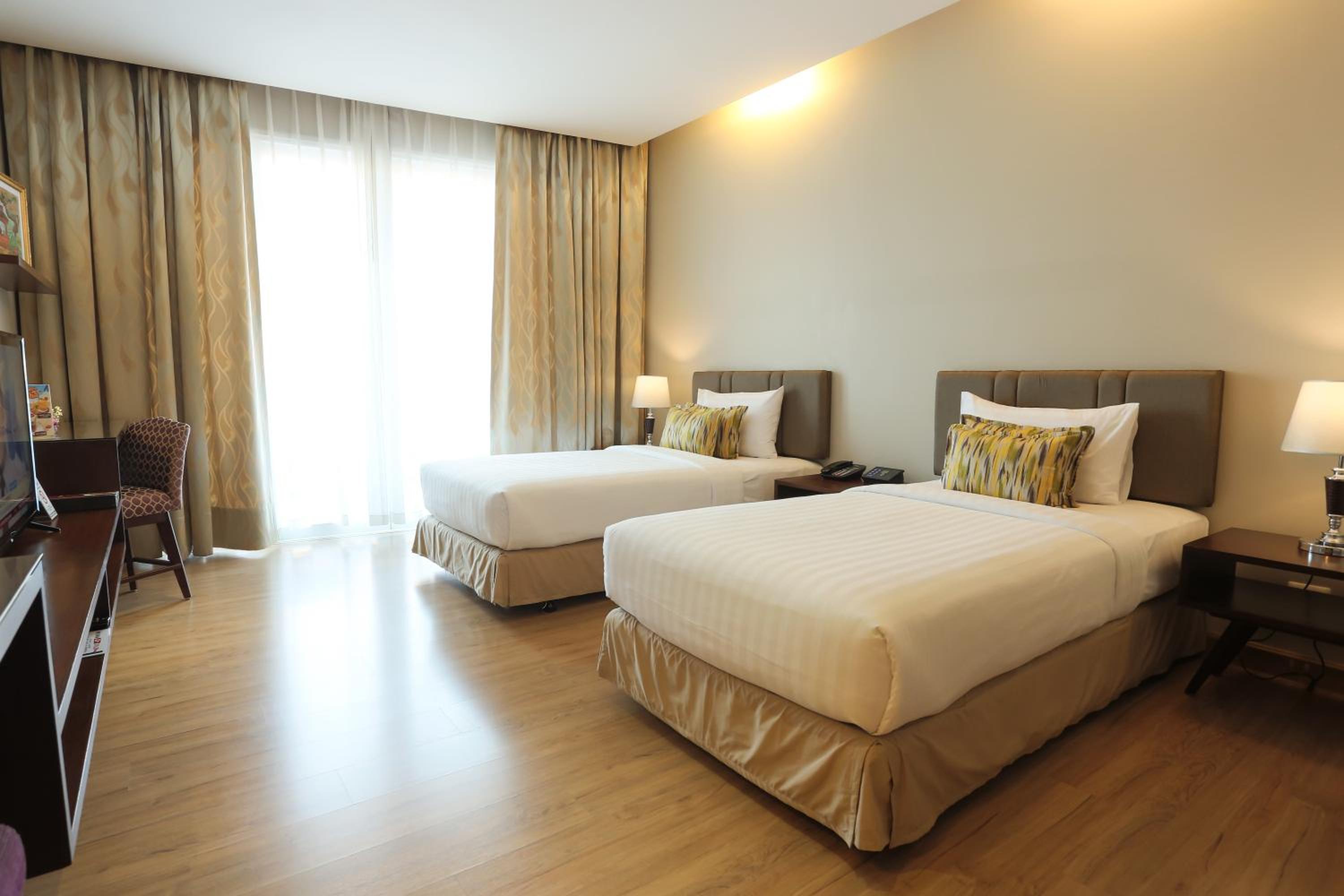 Superior Twin Room