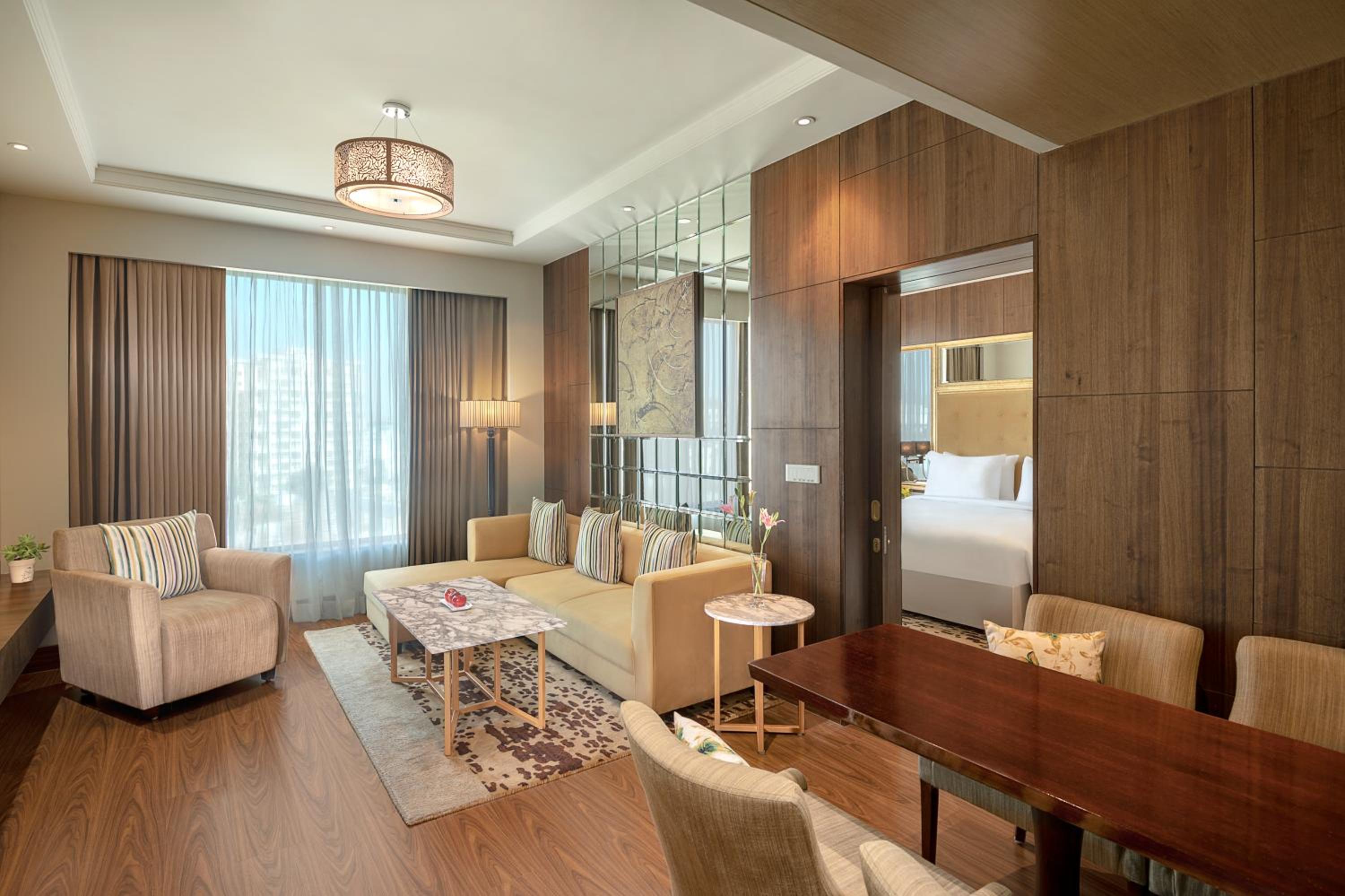 One-Bedroom Suite with INR 1000 beverage credit (min. spend ₹3,500), 20% off on F&B , 2 beers per stay and access to Business Lounge