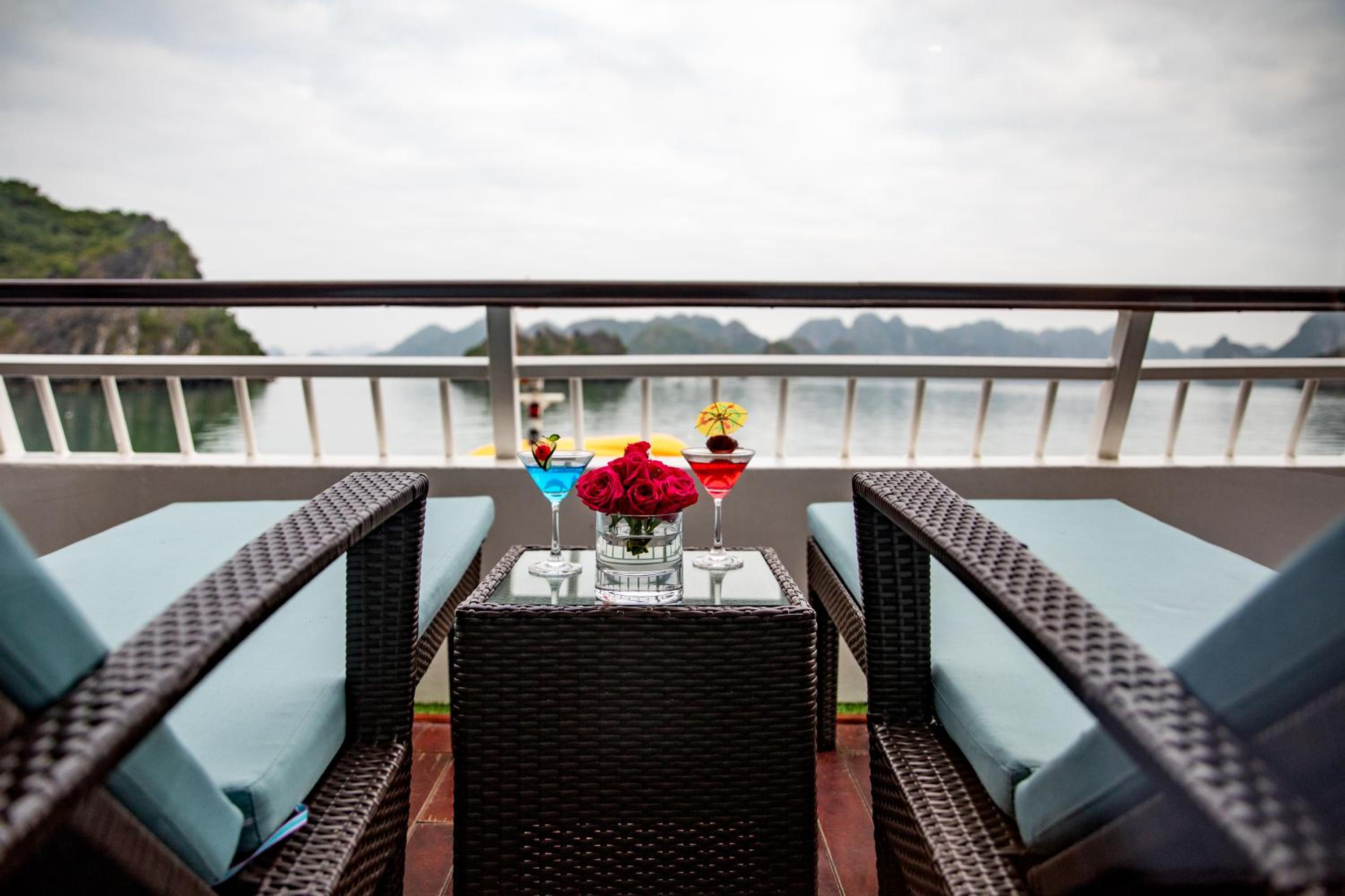 Suite with Balcony photo 2