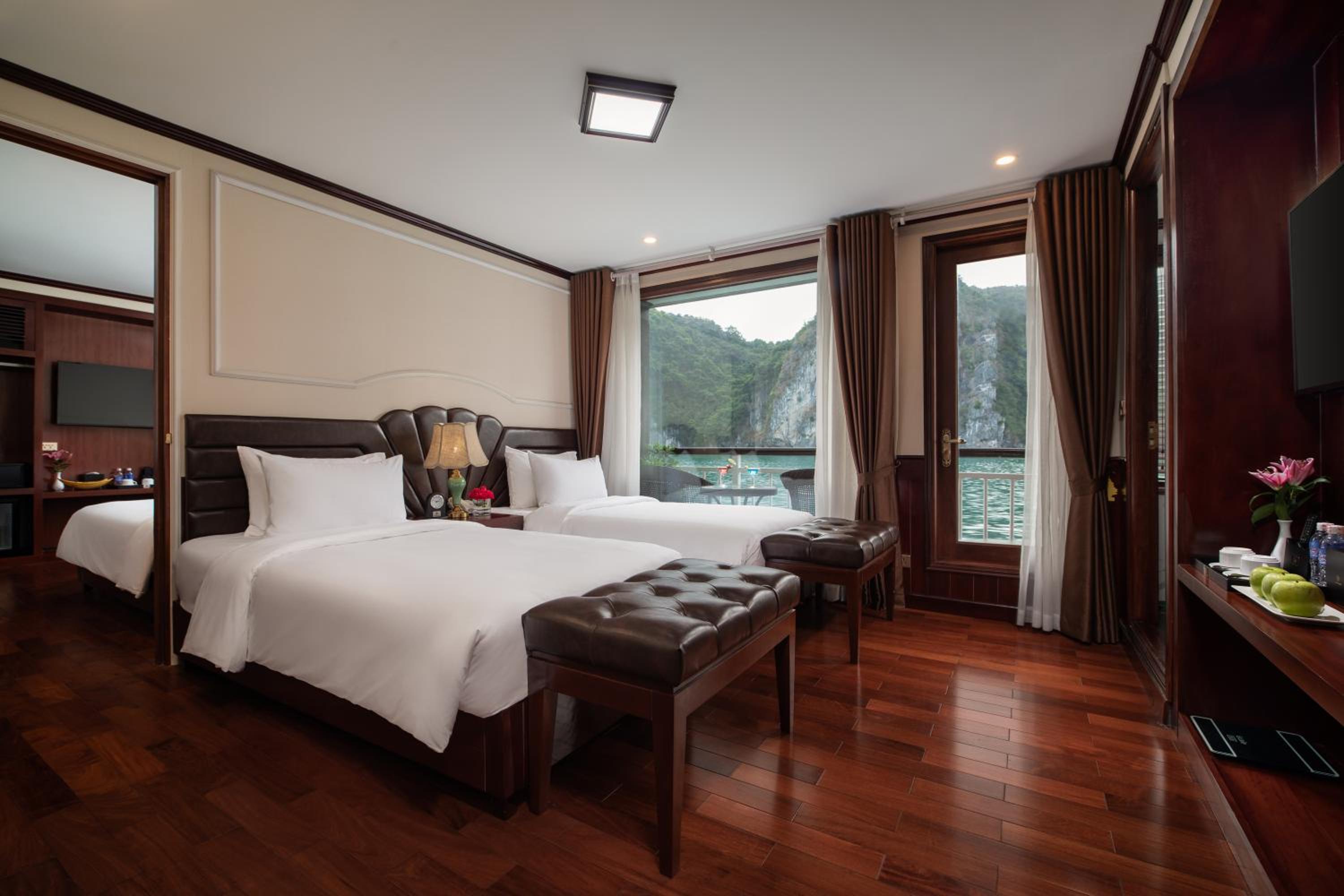 Junior Twin Suite Sea View with Private Balcony - 3 Days 2 Nights photo 1