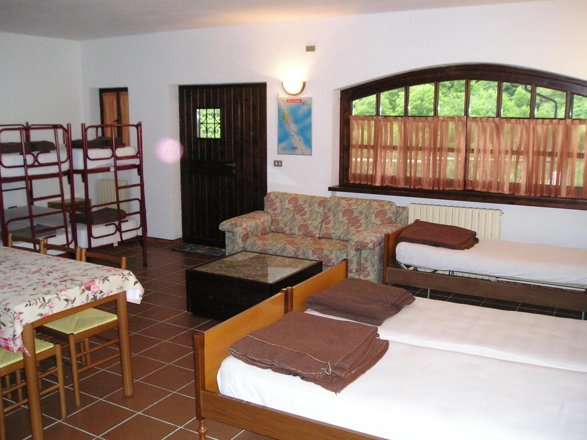 Single Bed in Dormitory Room photo 3