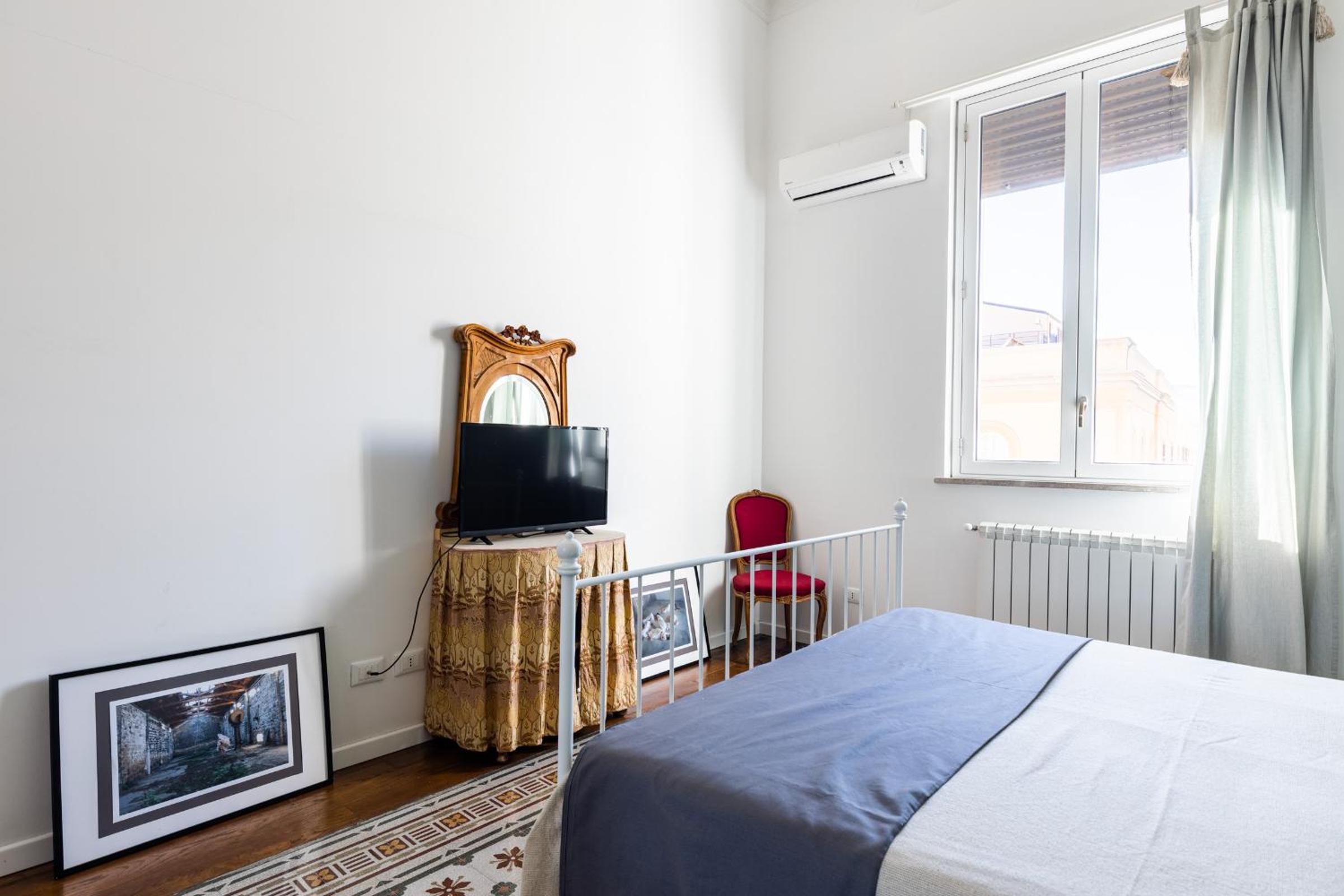 Apartment - Photo 14