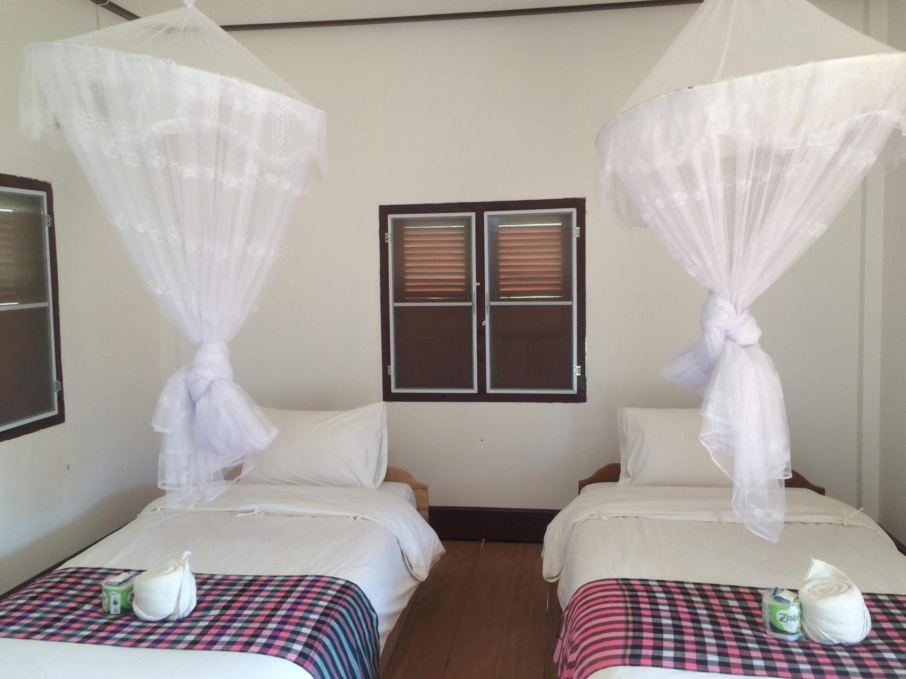 Bungalow with Garden View photo 3