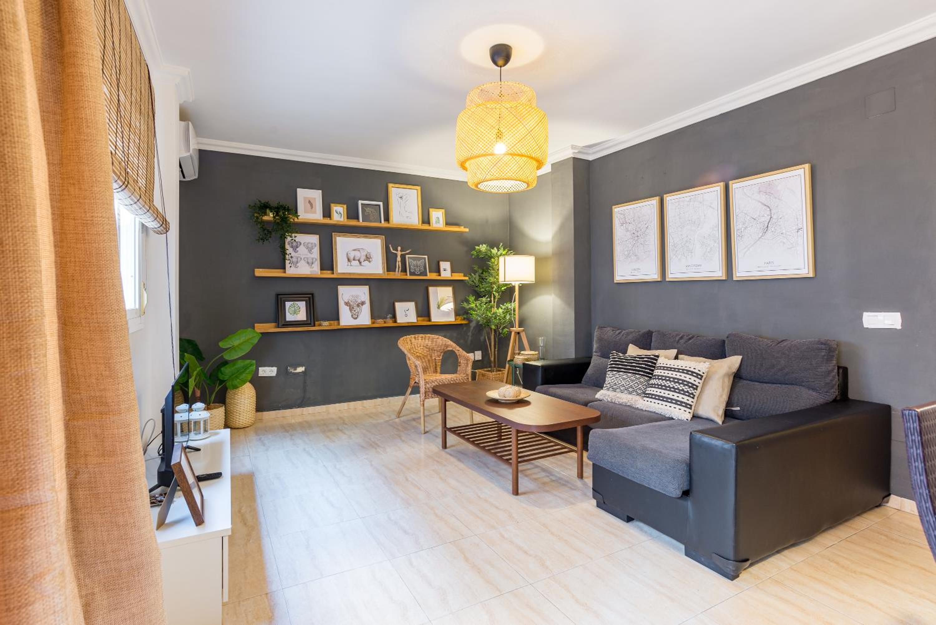 Apartamento con Balcón