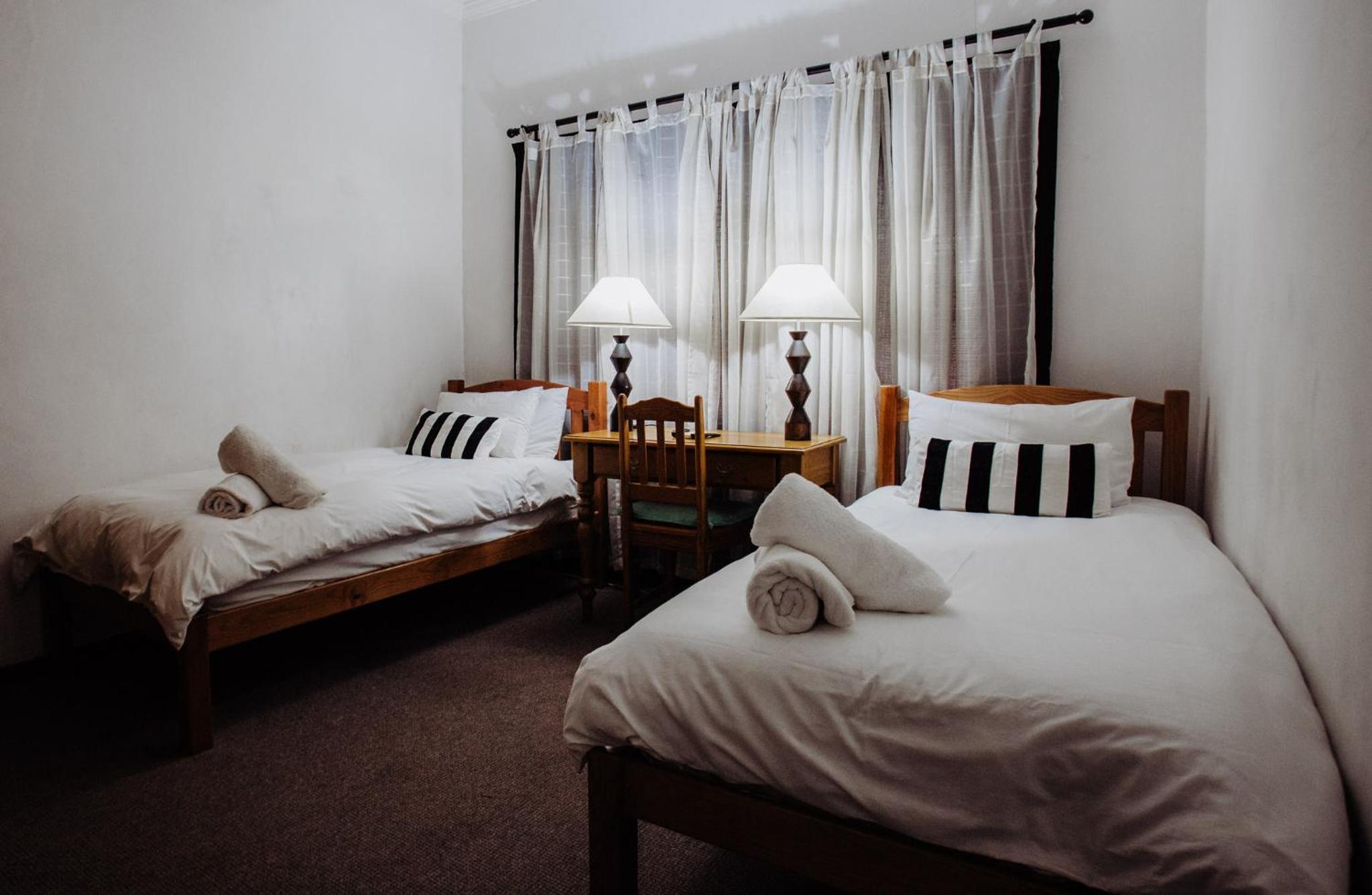 Standard Twin Room photo 1