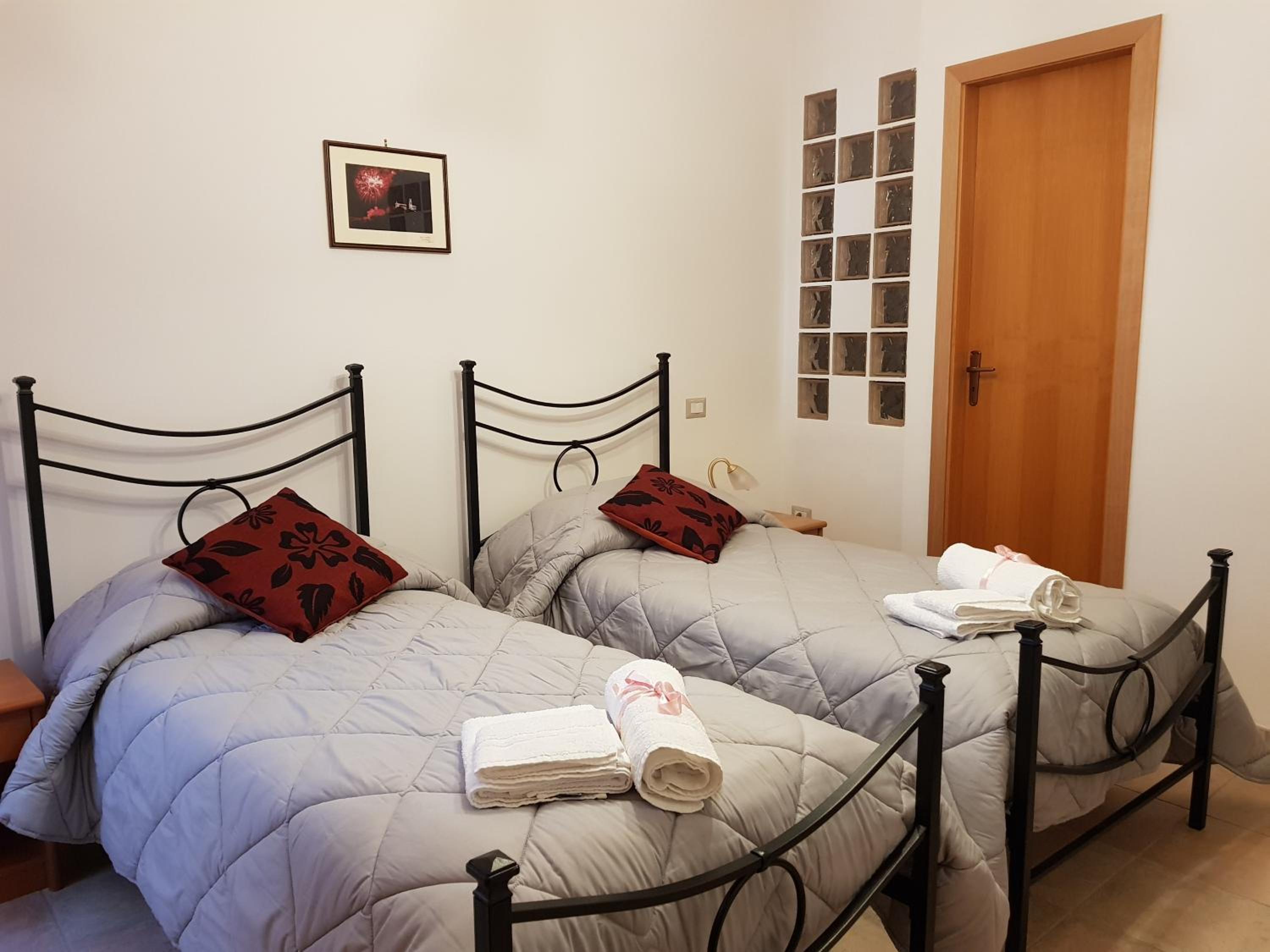 Twin Room with Private Bathroom