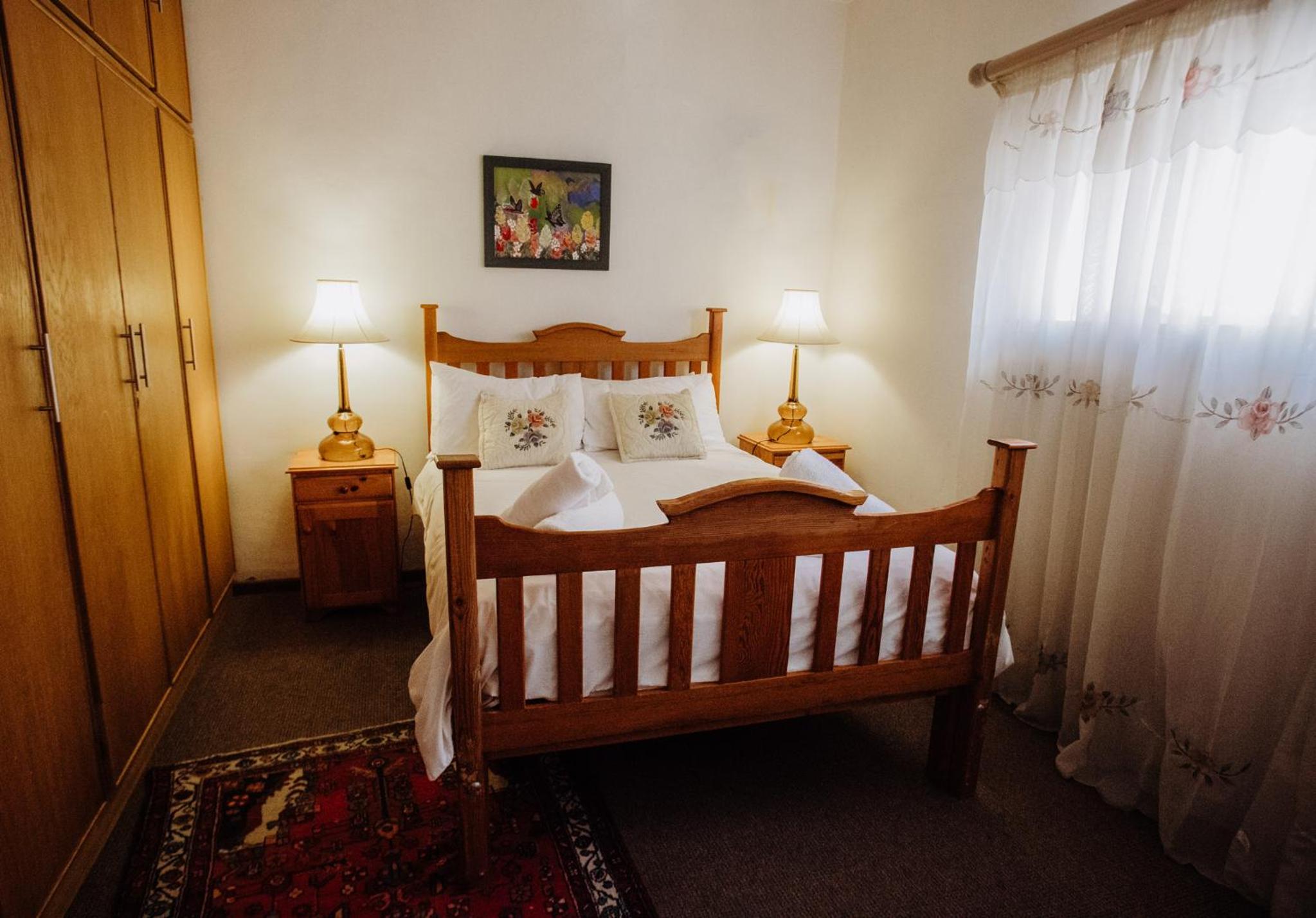 Deluxe Room (2 Adults + 1 Child) photo 1