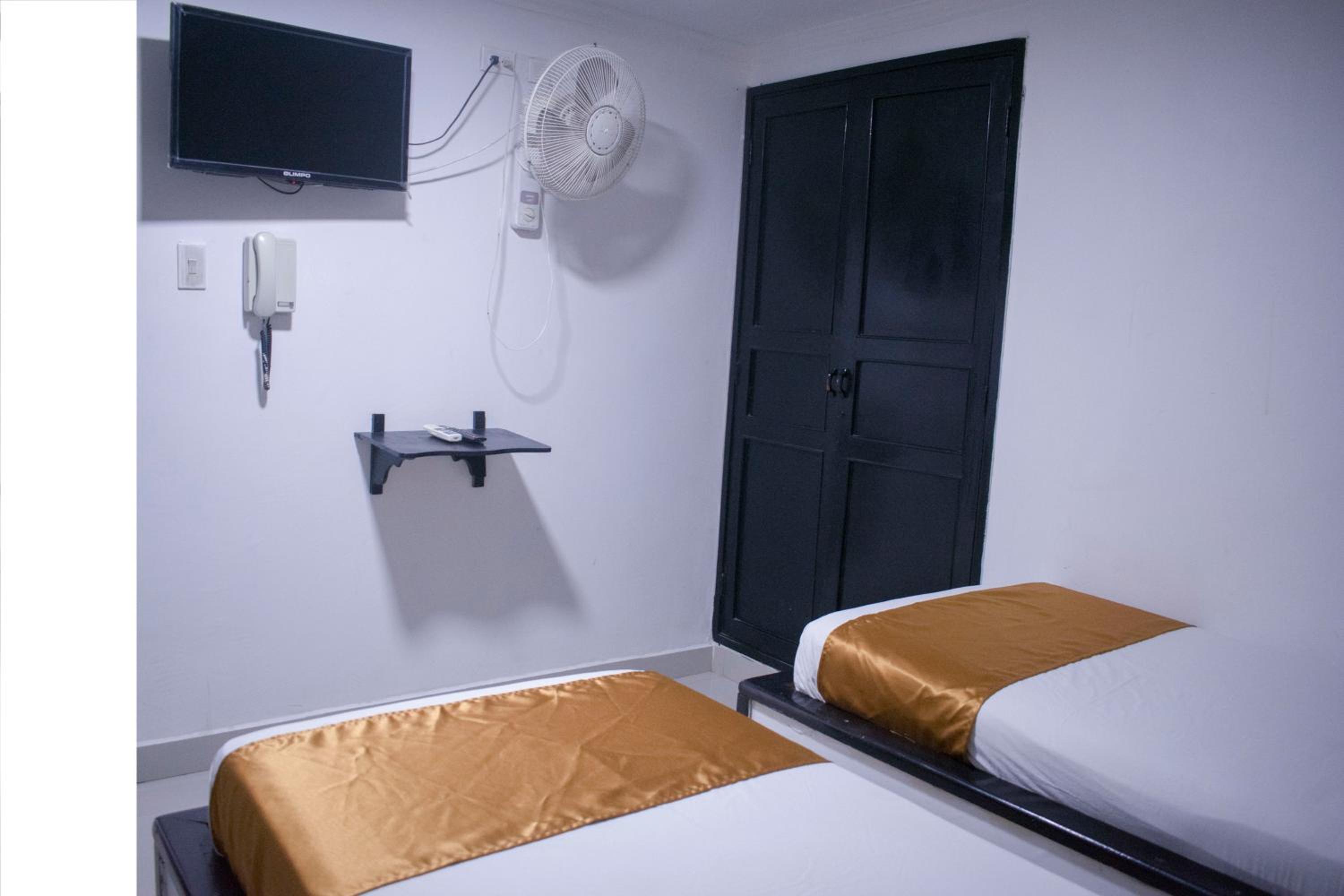 Superior Twin Room photo 2
