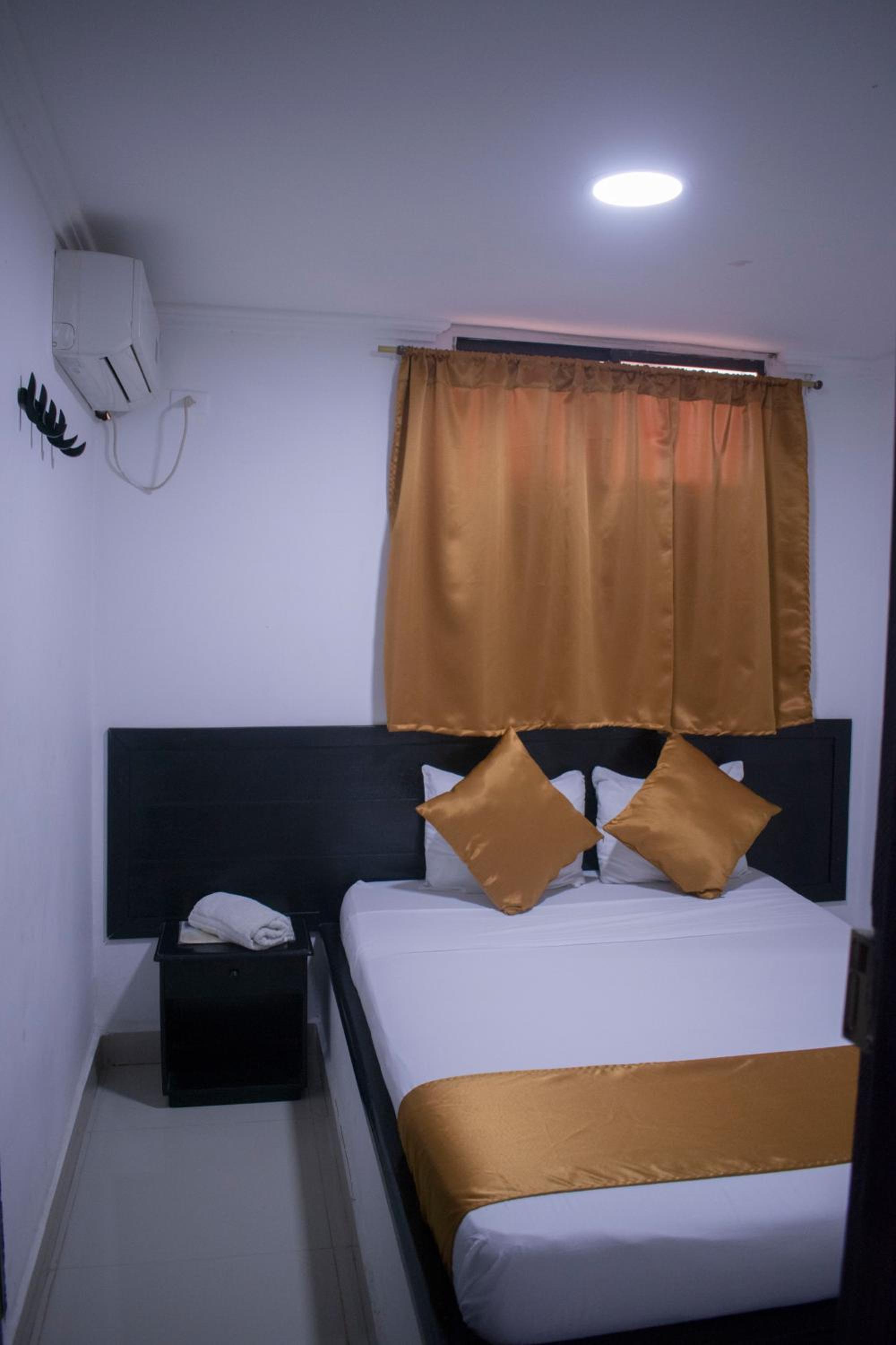 Standard Single Room photo 3