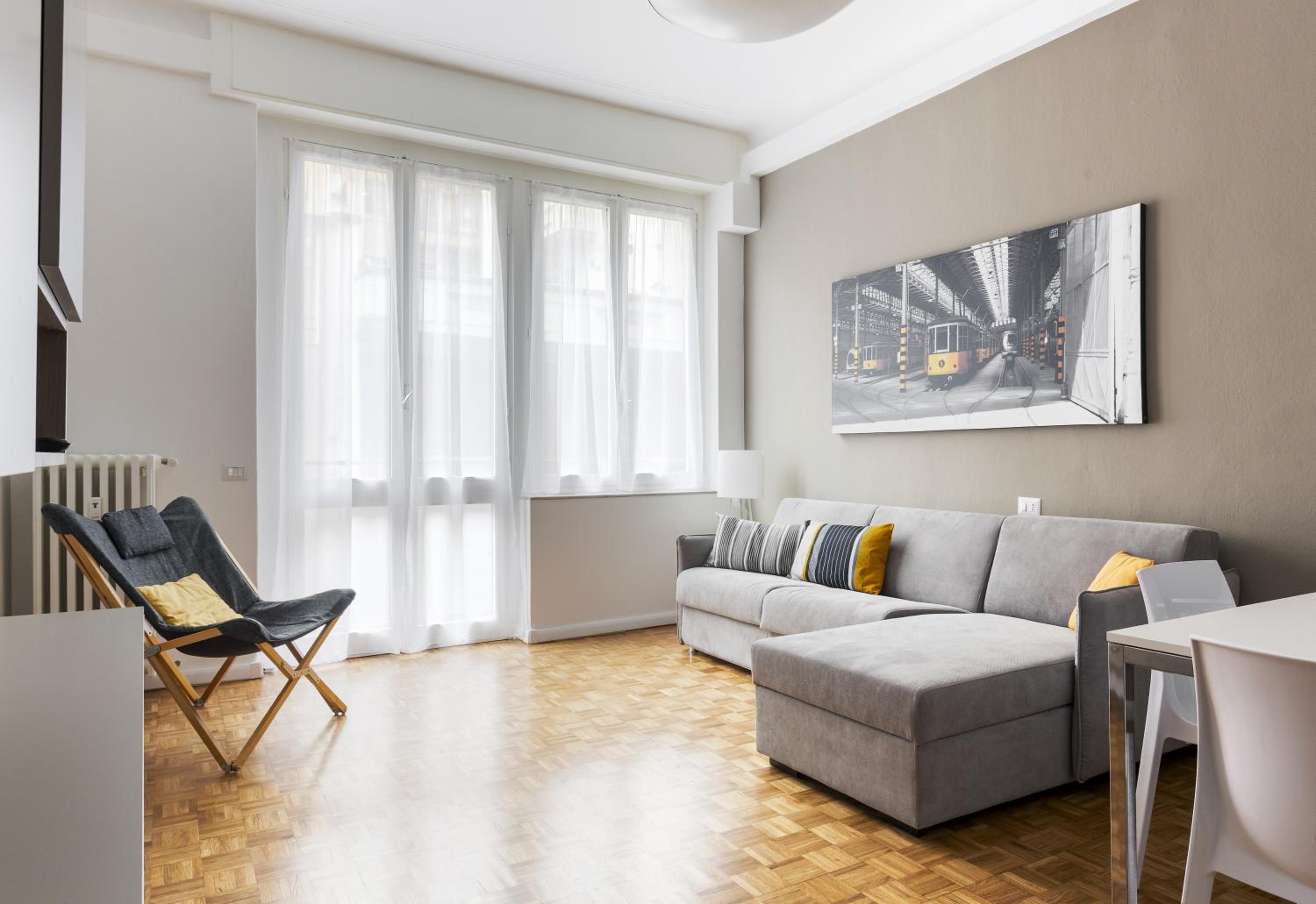 One-Bedroom Apartment