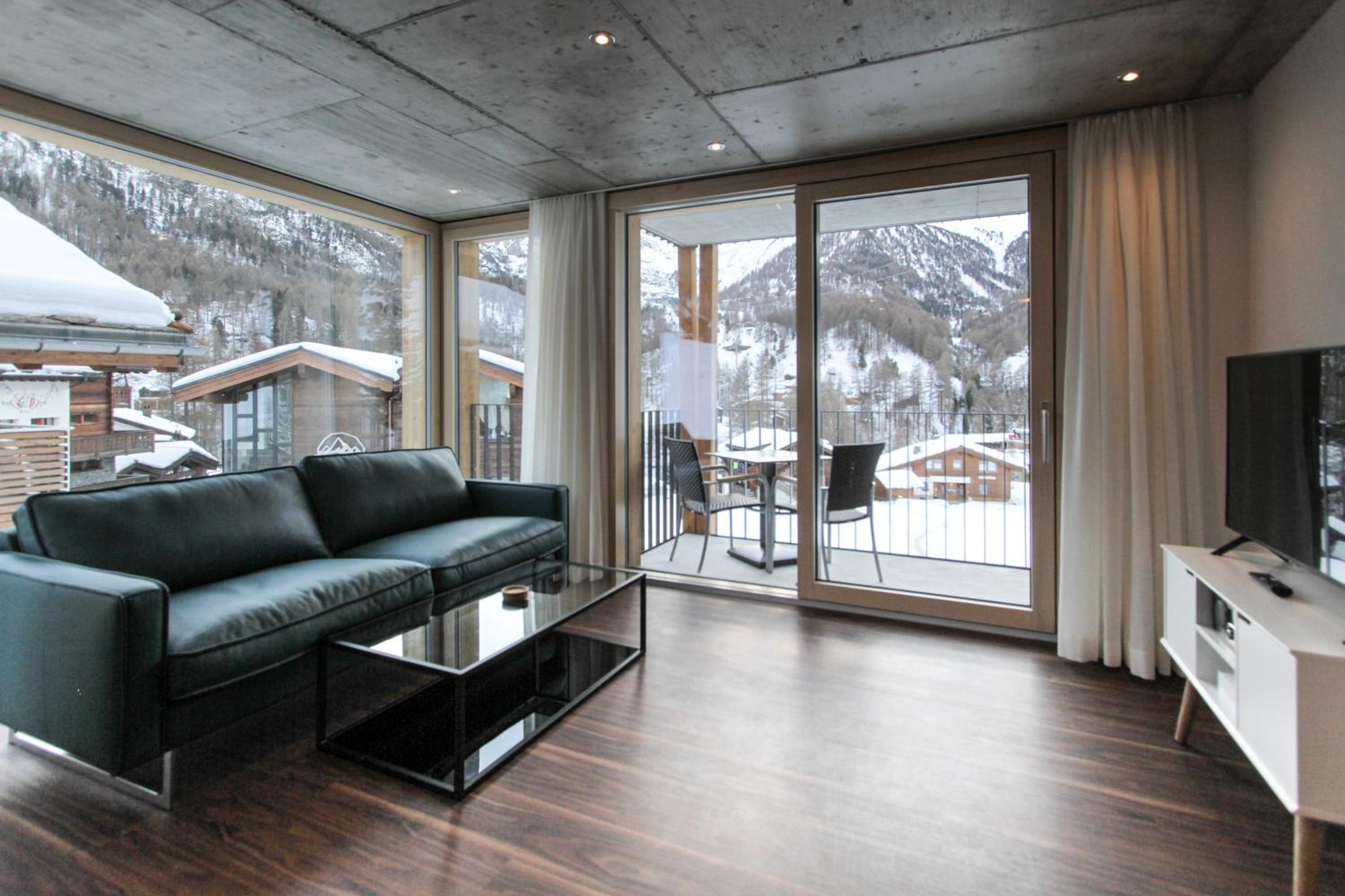 One-Bedroom Apartment - Photo 19