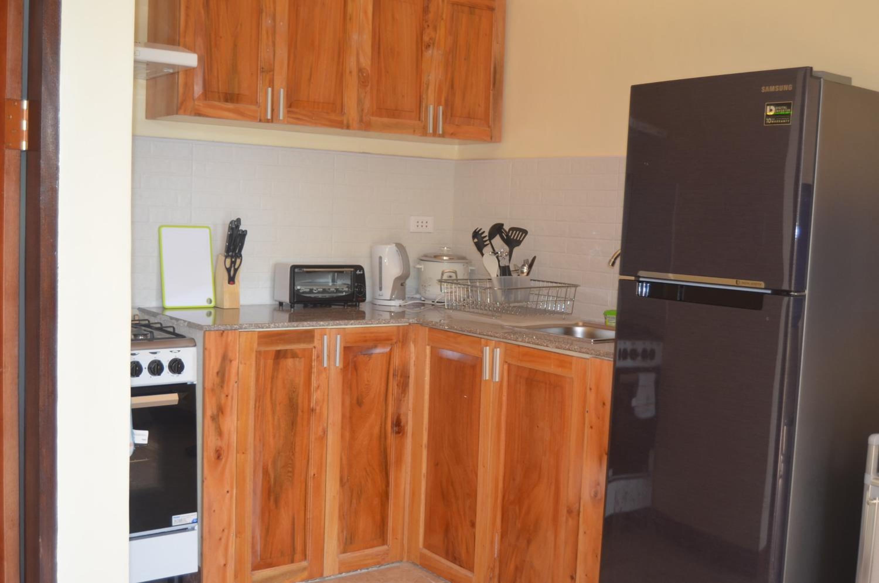 One-Bedroom Apartment - Photo 29