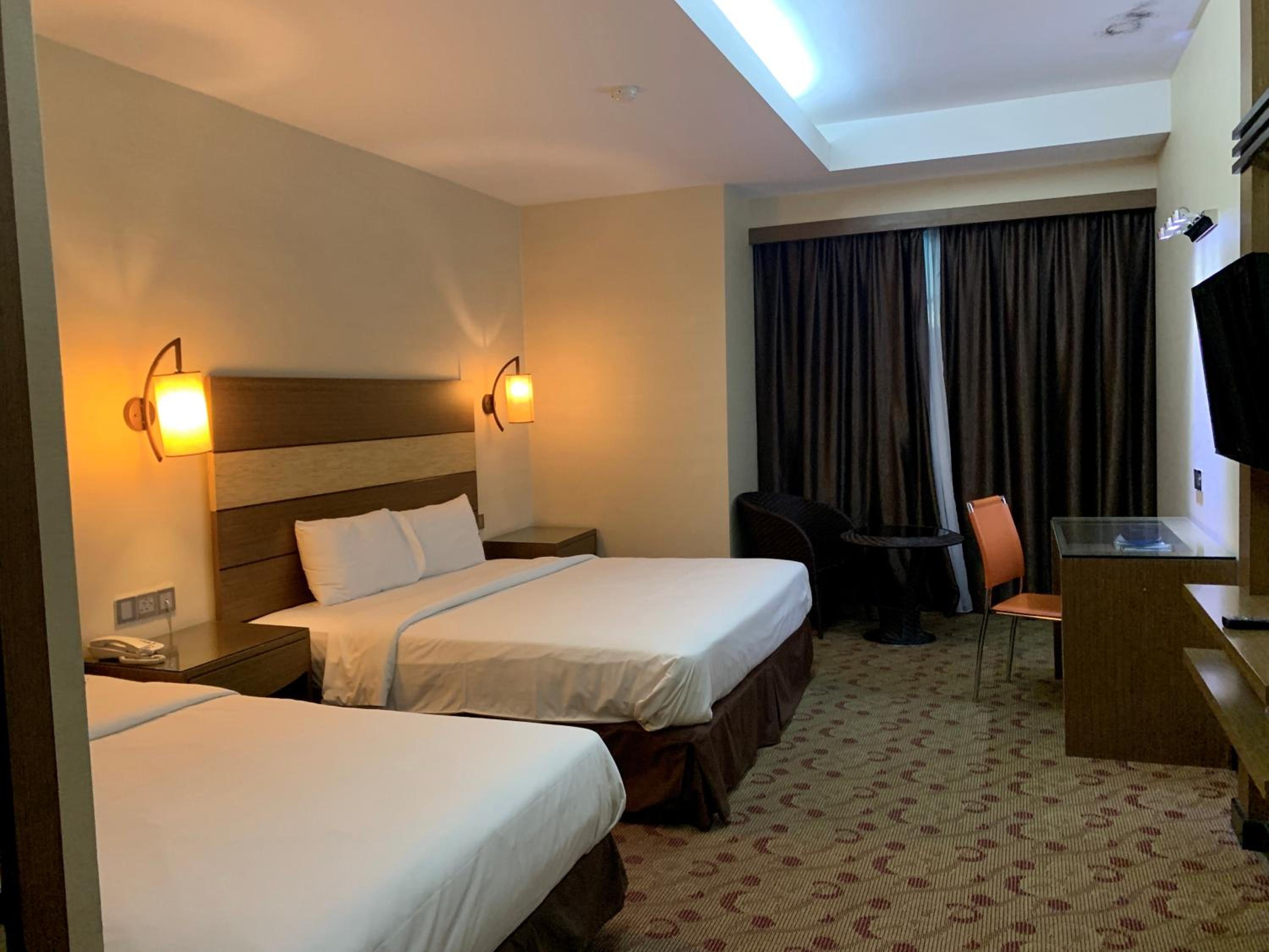 Deluxe Triple Room photo 3