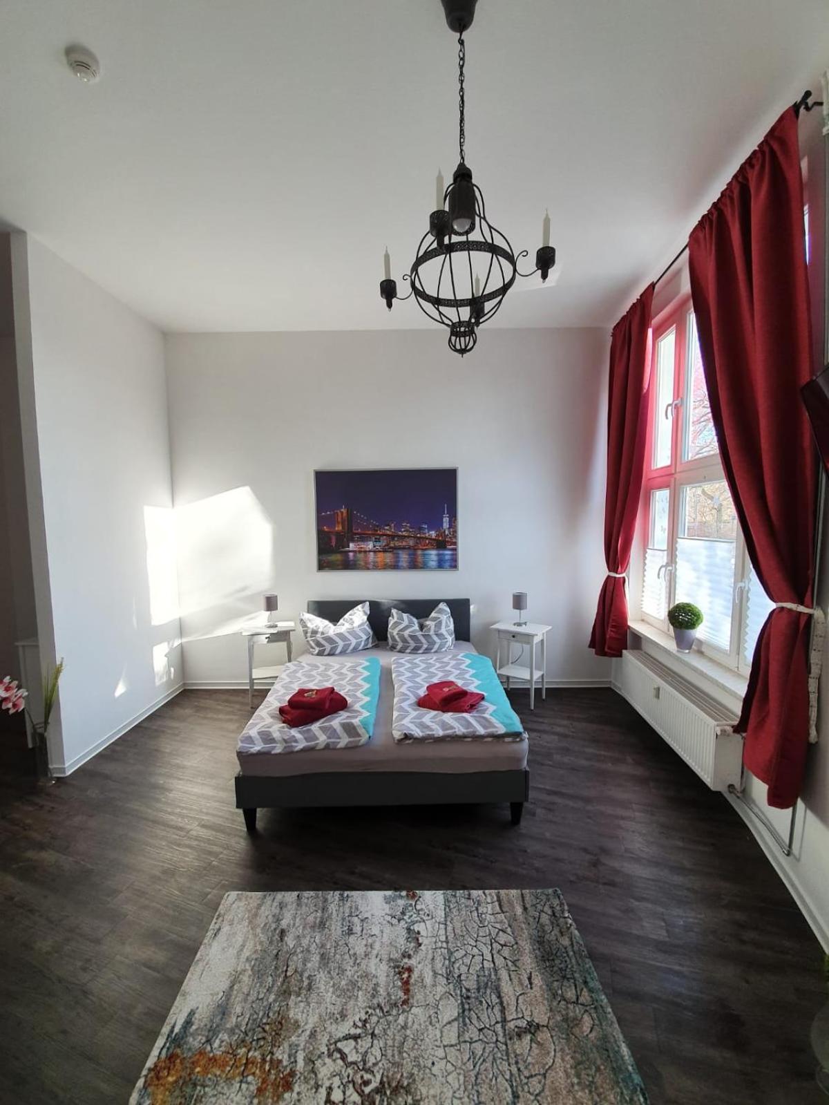Deluxe Double Room With Shower photo 2
