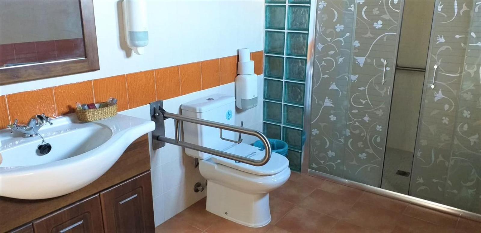 Standard Quadruple Room - Photo 2