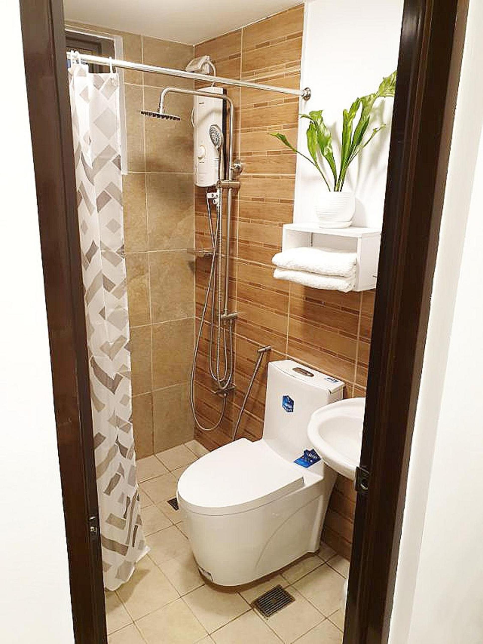 One-Bedroom Apartment - Photo 14