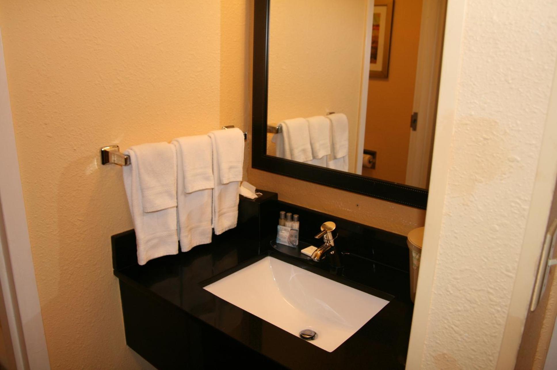 Single Room - Photo 3