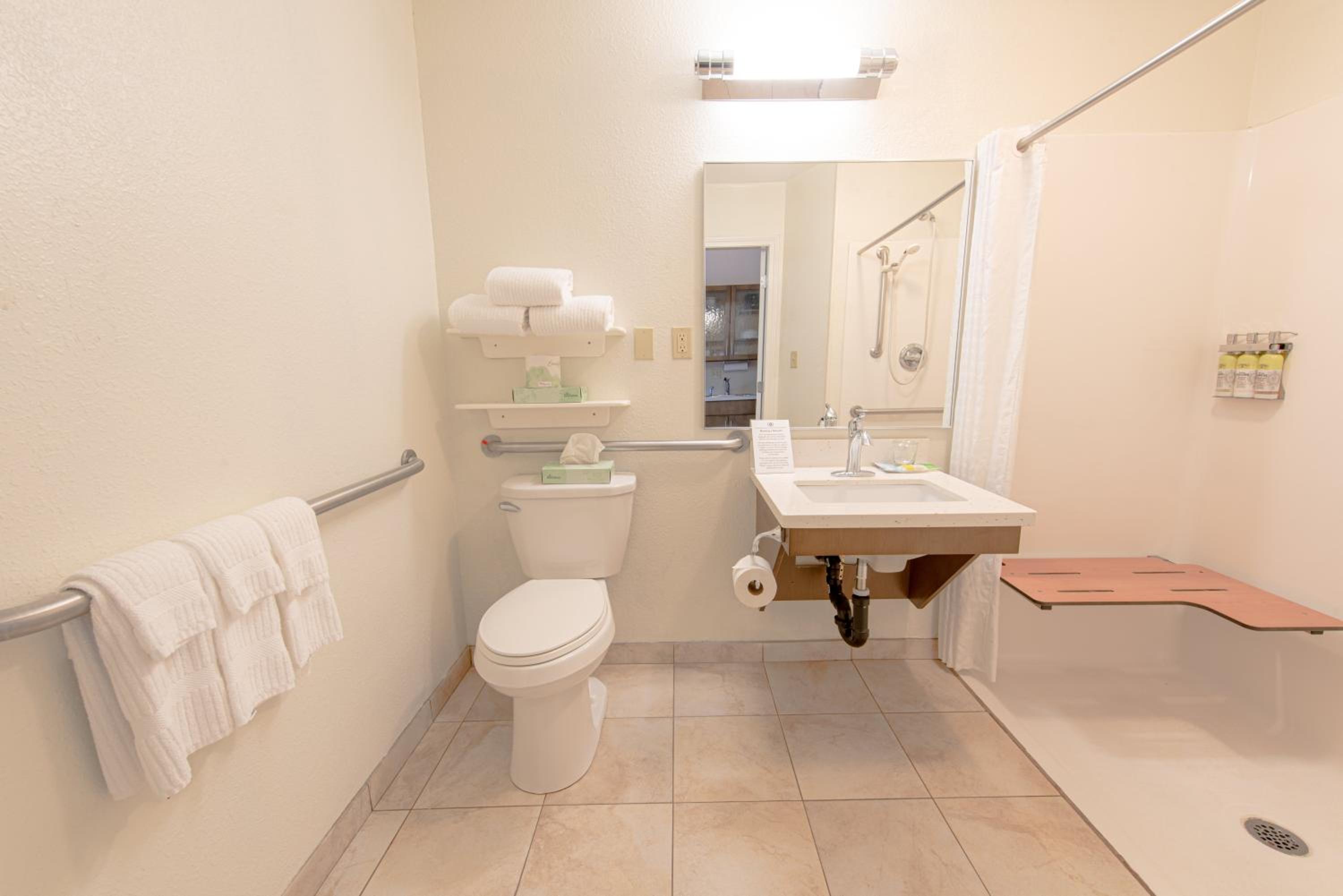Candlewood Suites-West Springfield by IHG, 사진 3