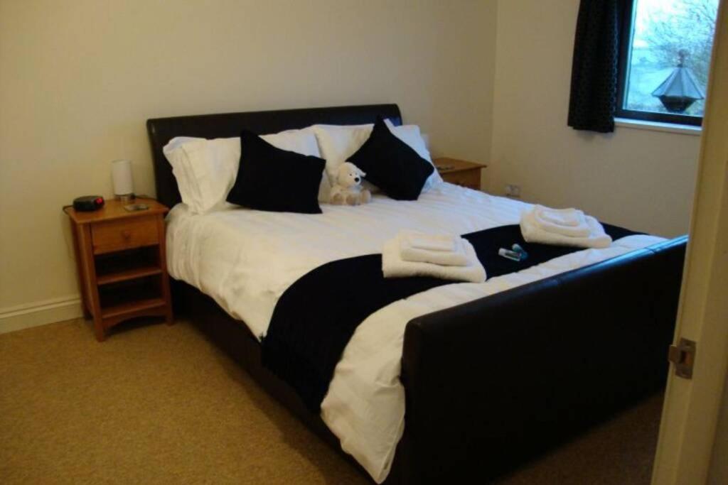 One-Bedroom House photo 1