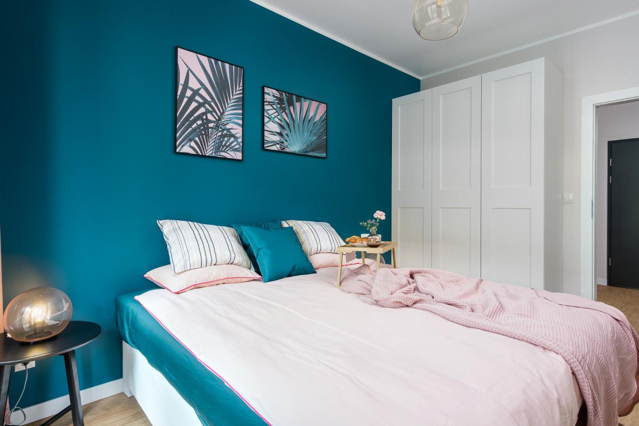 One-Bedroom Apartment - Photo 7