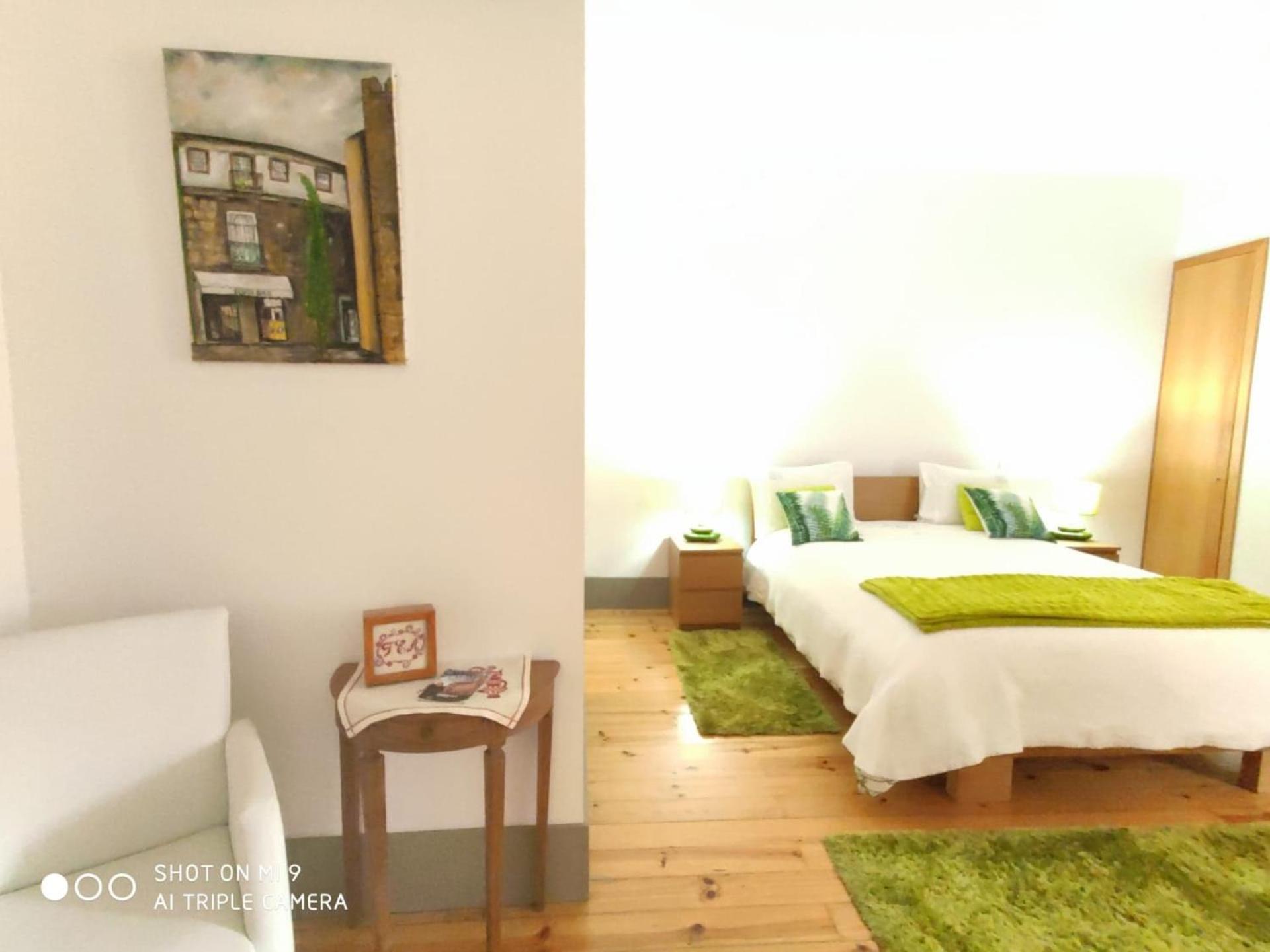 One-Bedroom Apartment - Photo 1