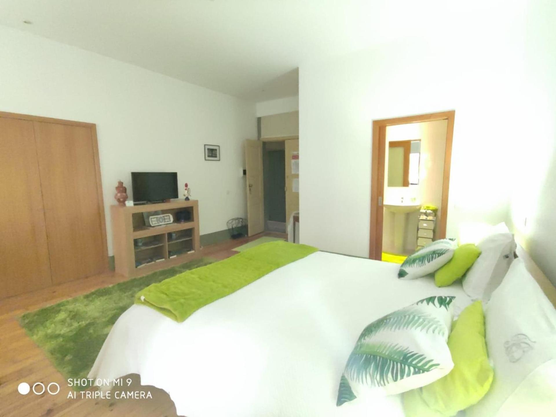 One-Bedroom Apartment - Photo 14