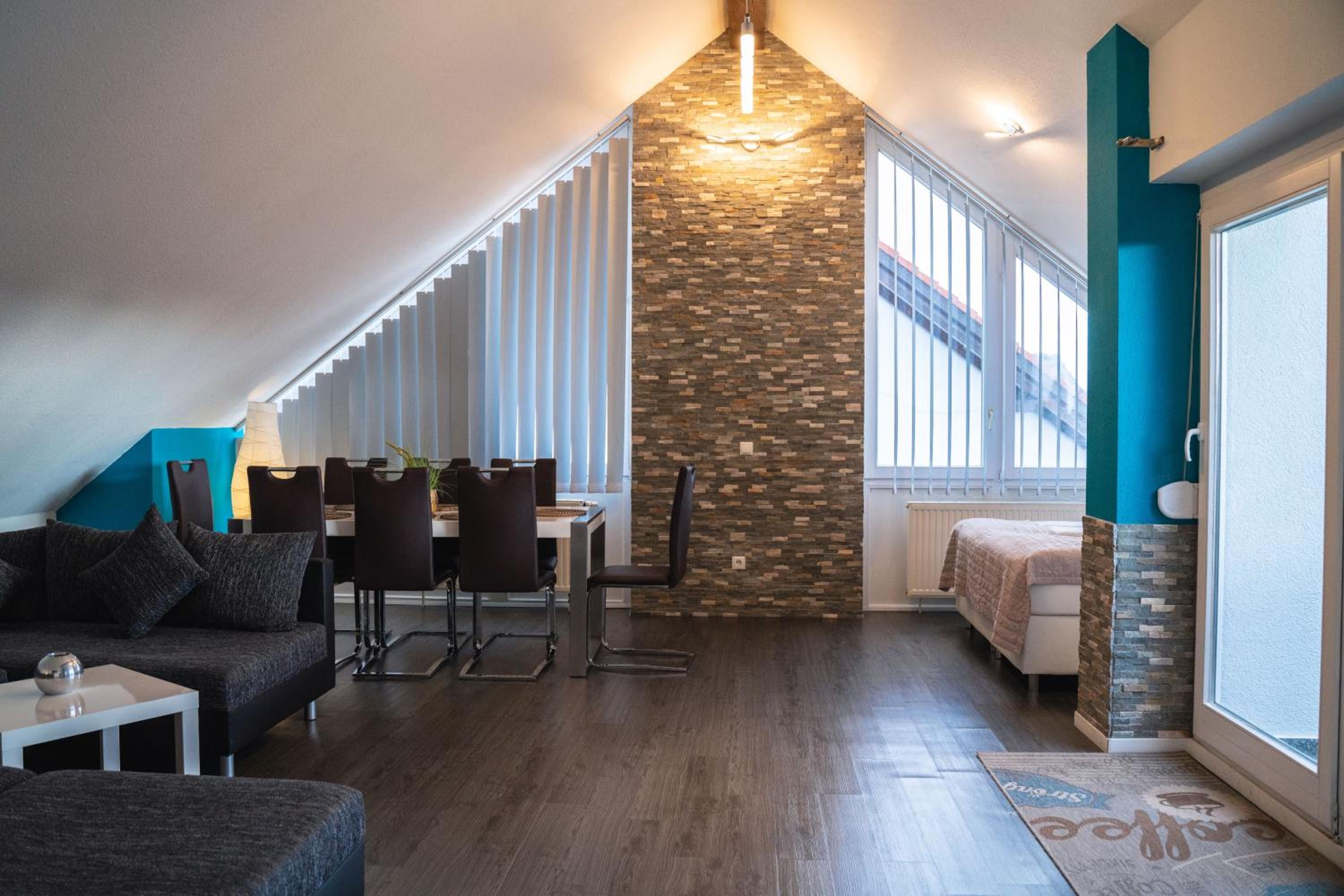 One-Bedroom Apartment with Balcony photo 1