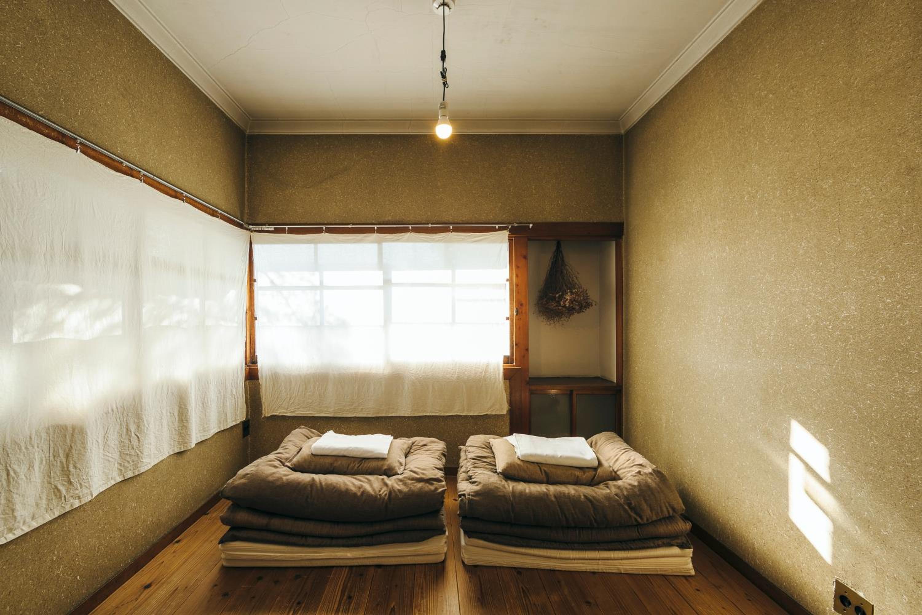 Japanese-Style Twin Room with Shared Bathroom
