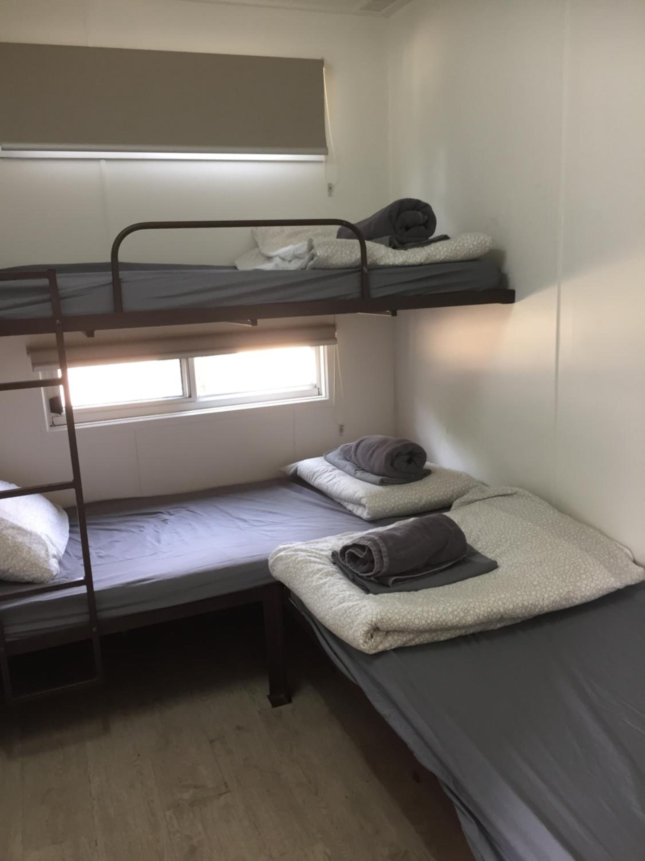 Family Budget Cabin photo 2