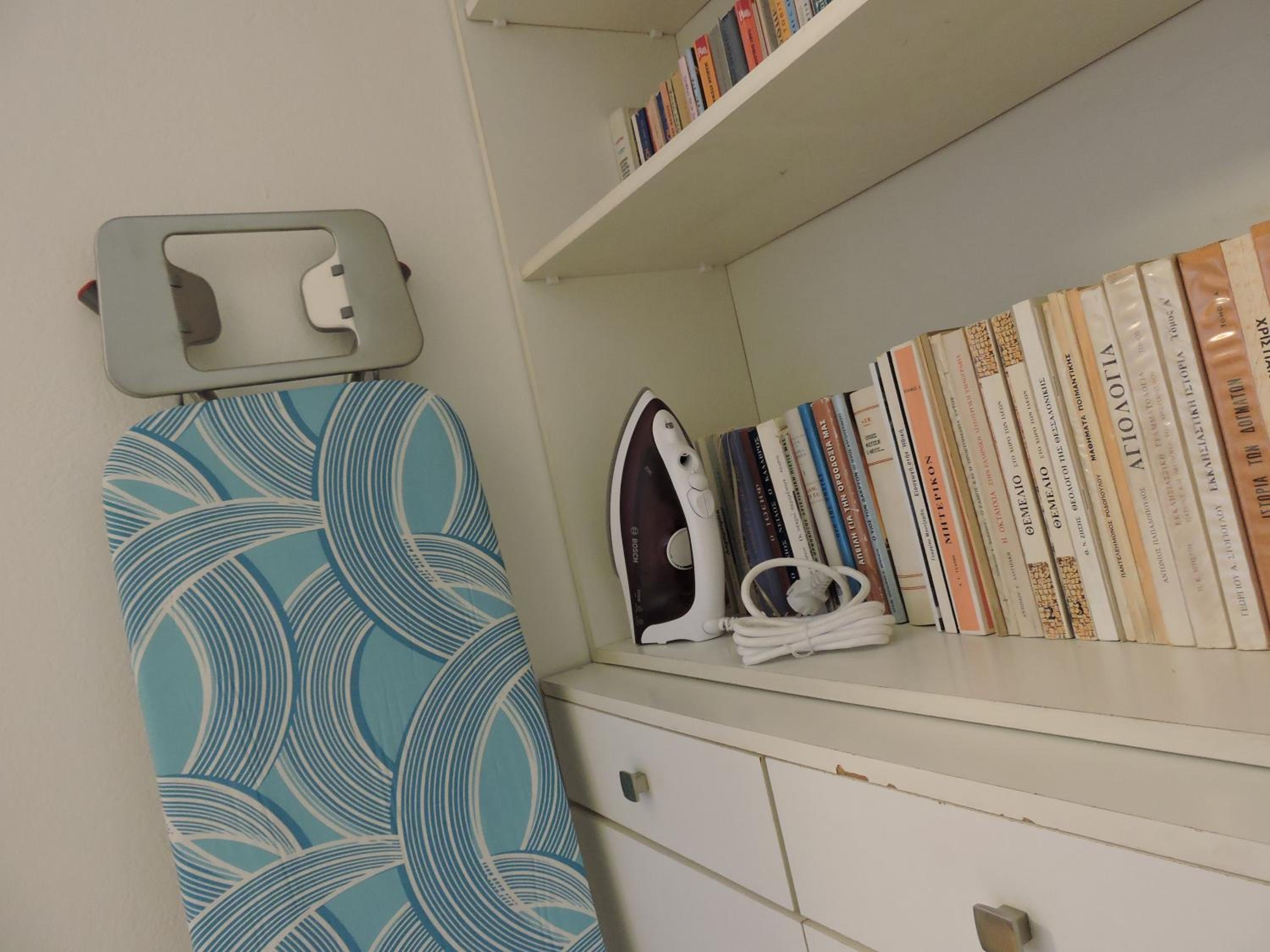 Three-Bedroom Apartment - Photo 22
