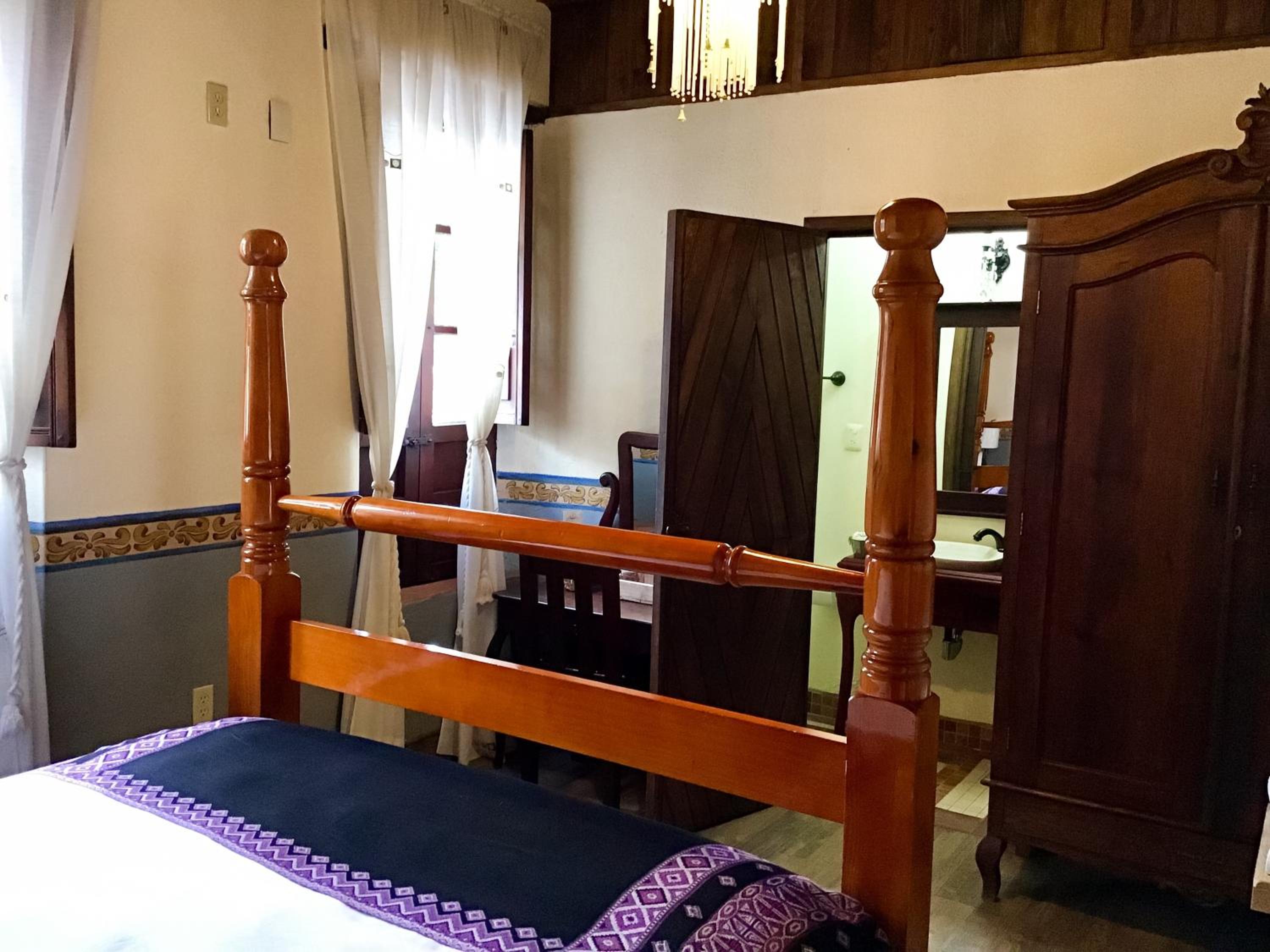 Double Room - Photo 17