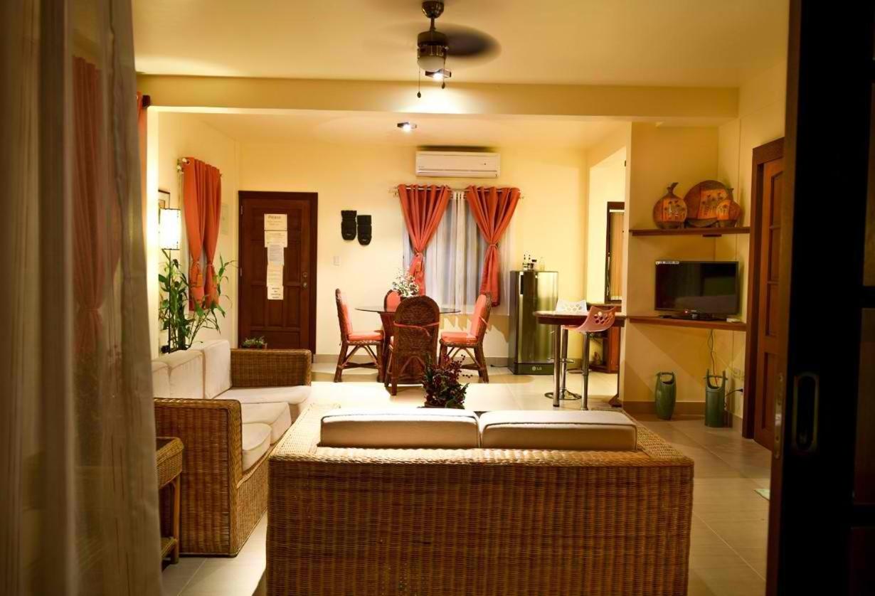 Penthouse Suite photo 2