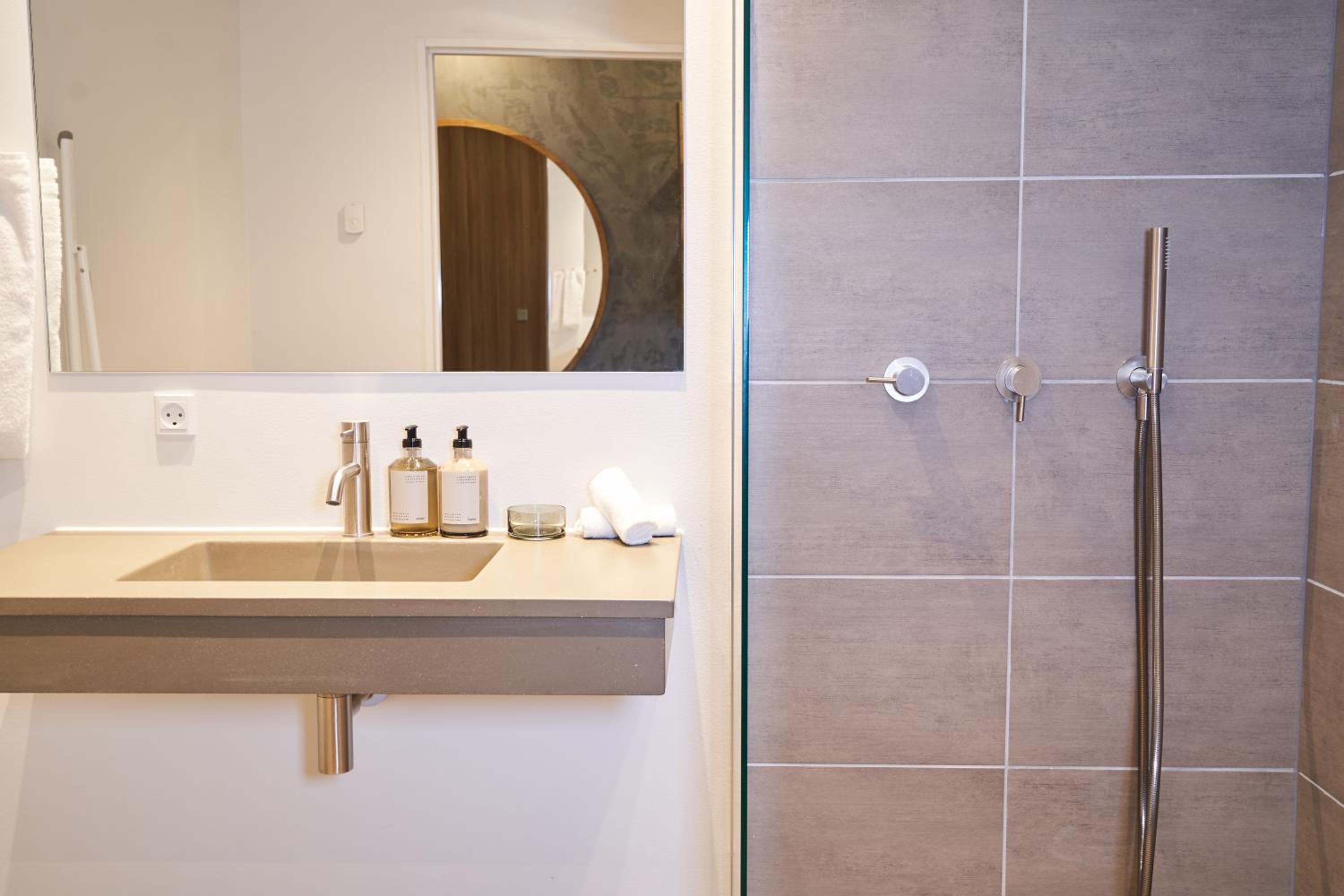Superior Apartment - Photo 2