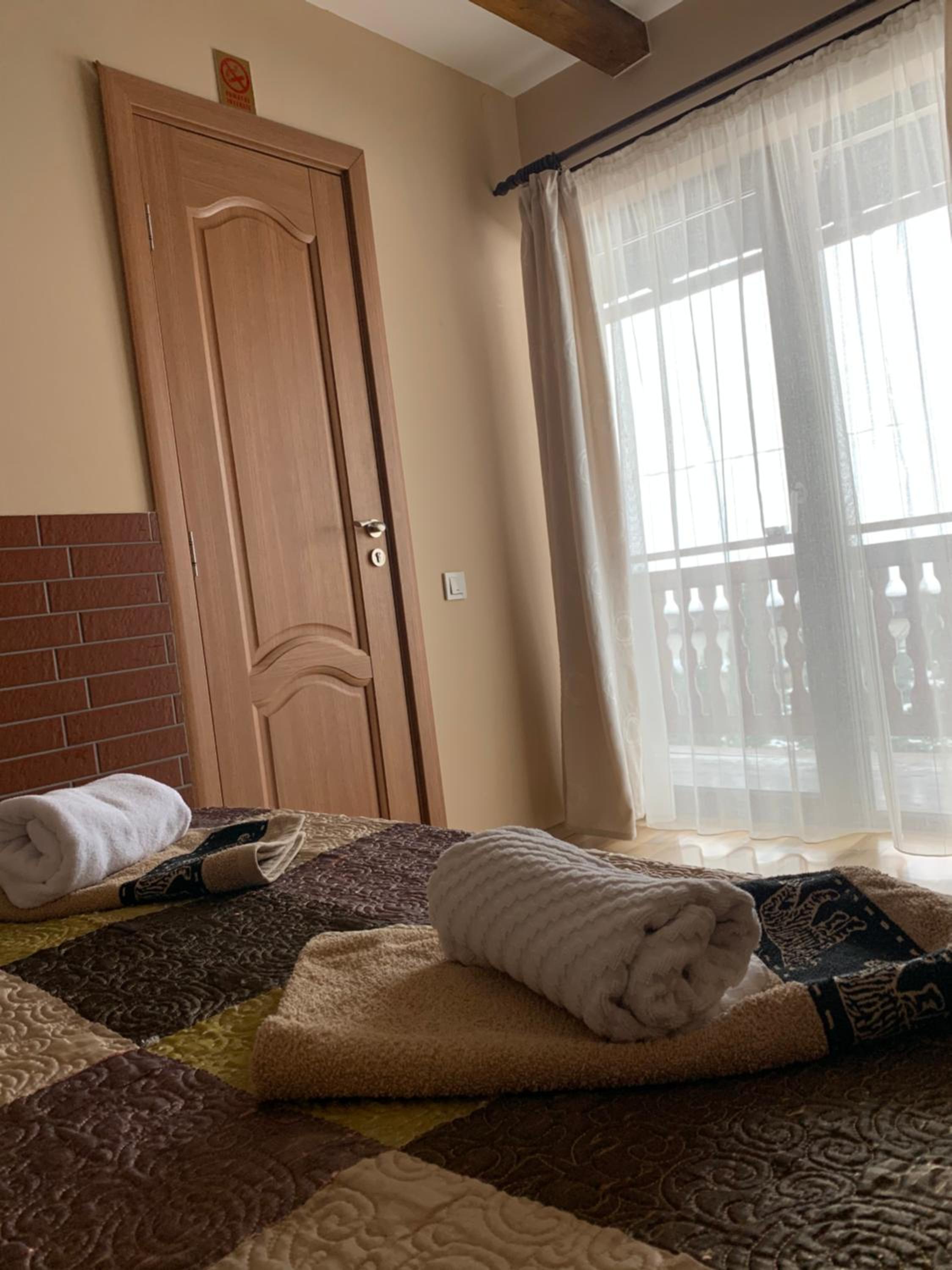 Deluxe Double Room - Photo 7