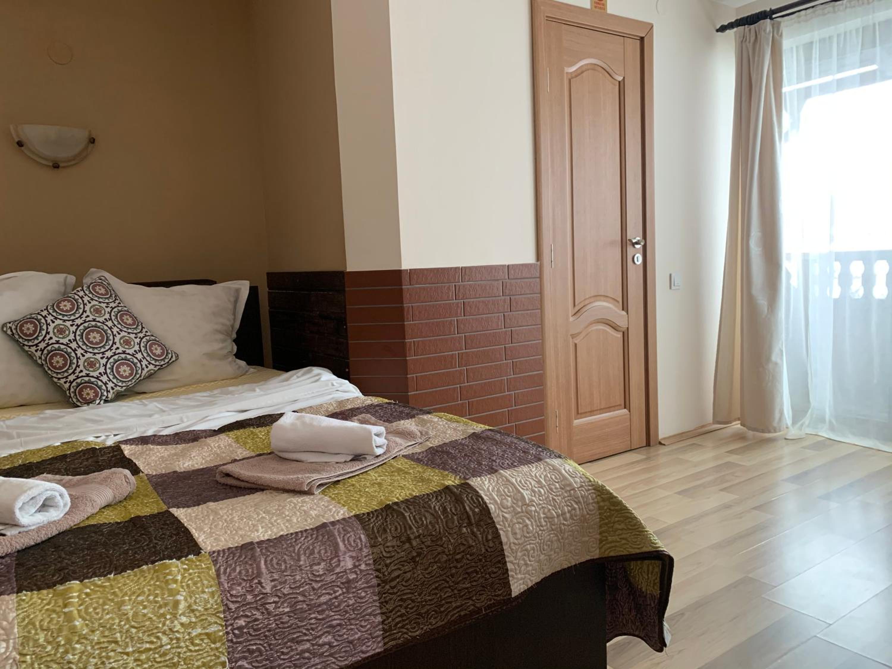 Deluxe Double Room - Photo 6