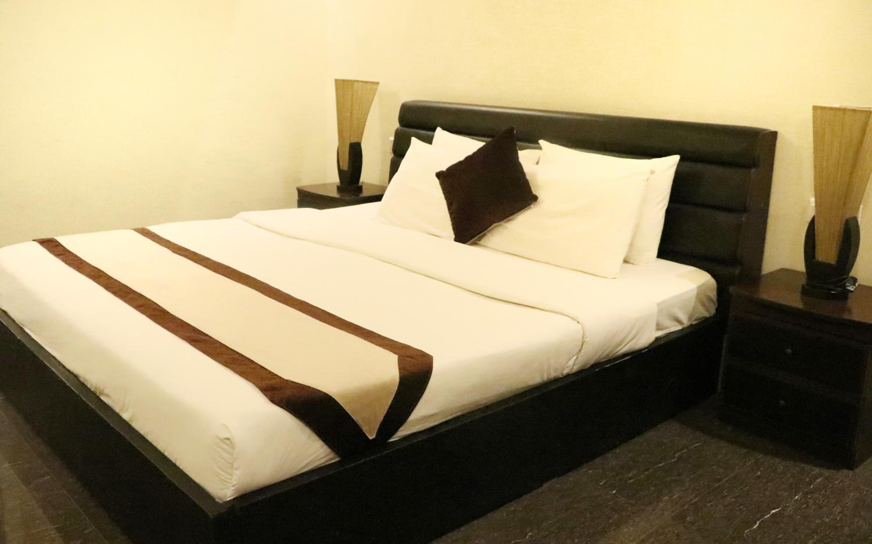 One-Bedroom Suite