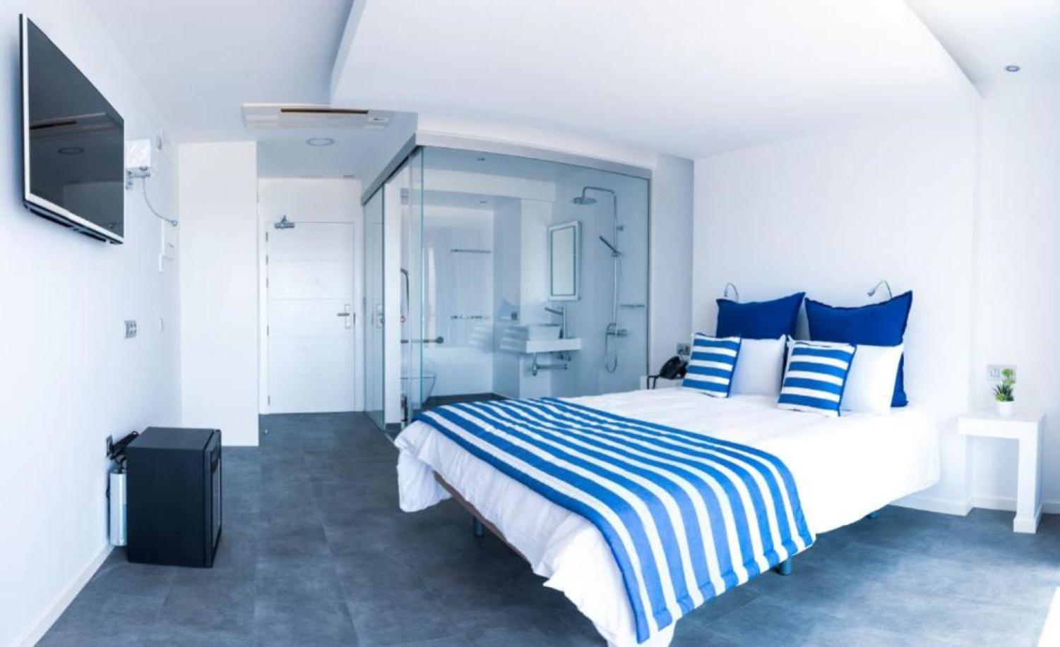 Double Room - Disability Access with Balcony and Sea View