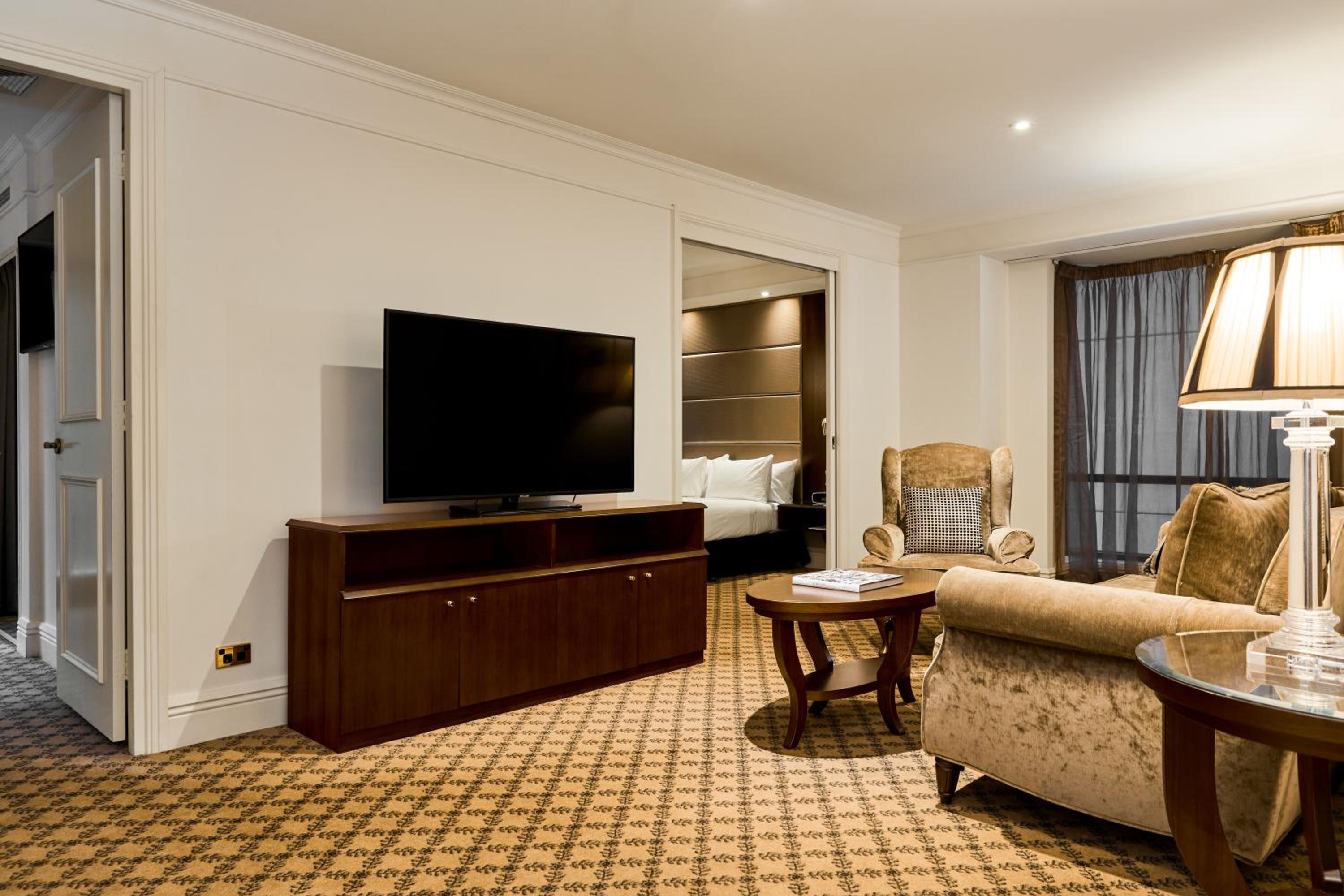 Two-Bedroom Suite - Photo 5