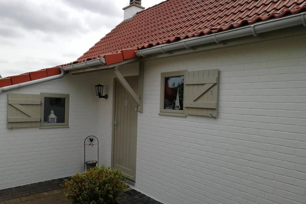 Three-Bedroom House photo 3