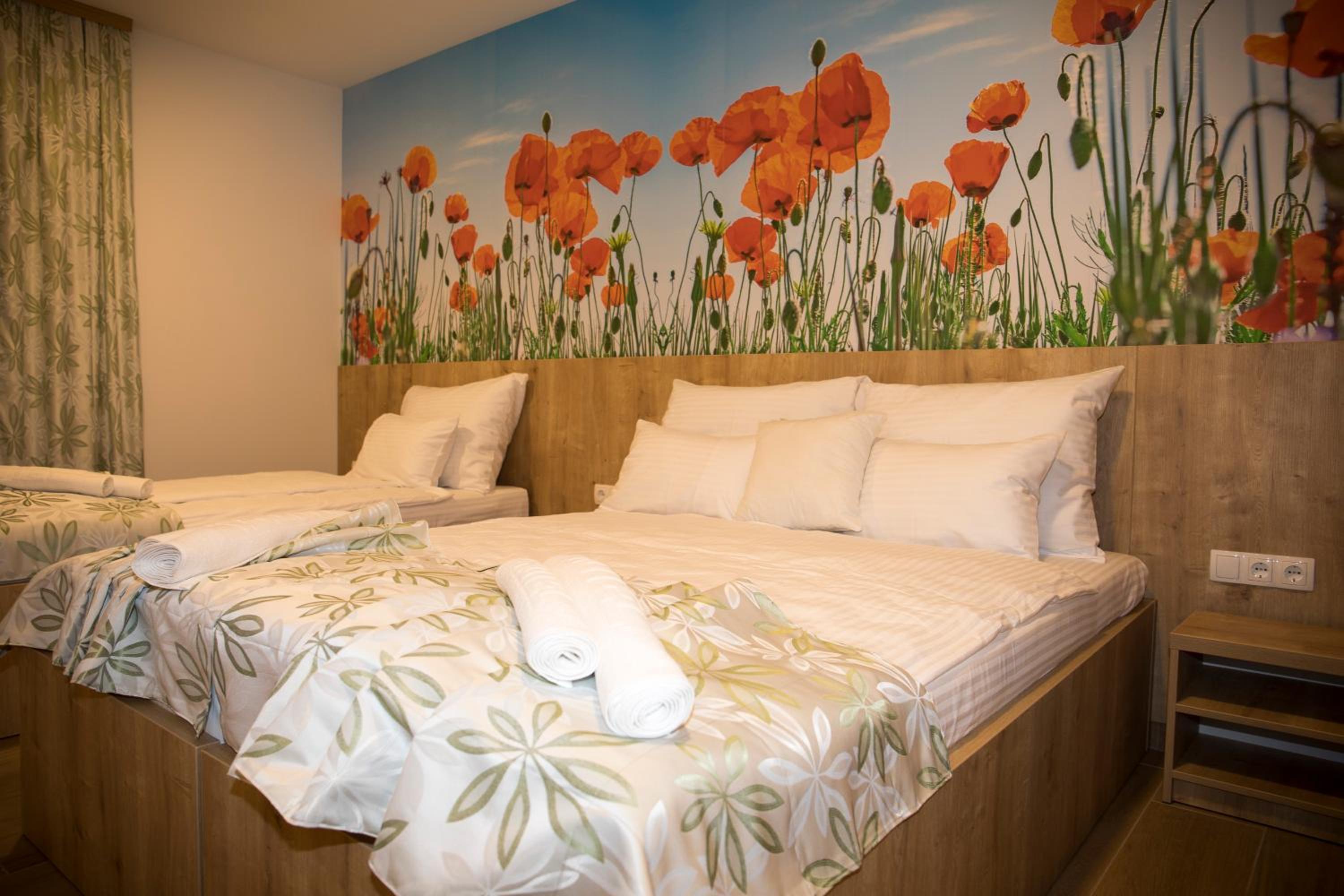 Deluxe Triple Room photo 2